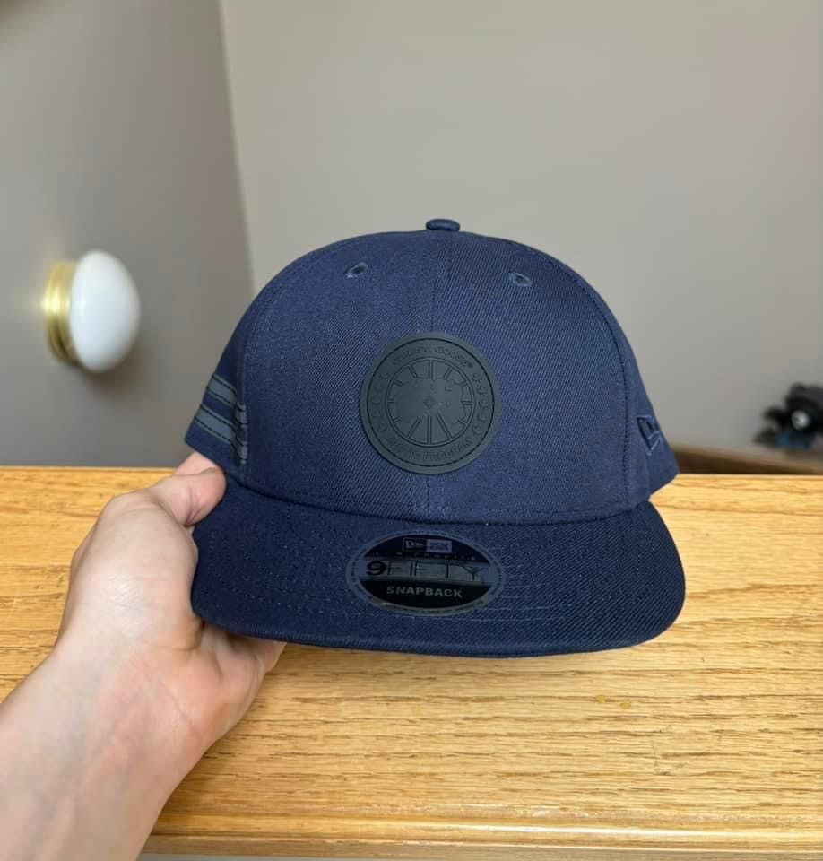 Canada Goose Canada Goose Badge Logo Hat Size ONE SIZE - 1 Thumbnail