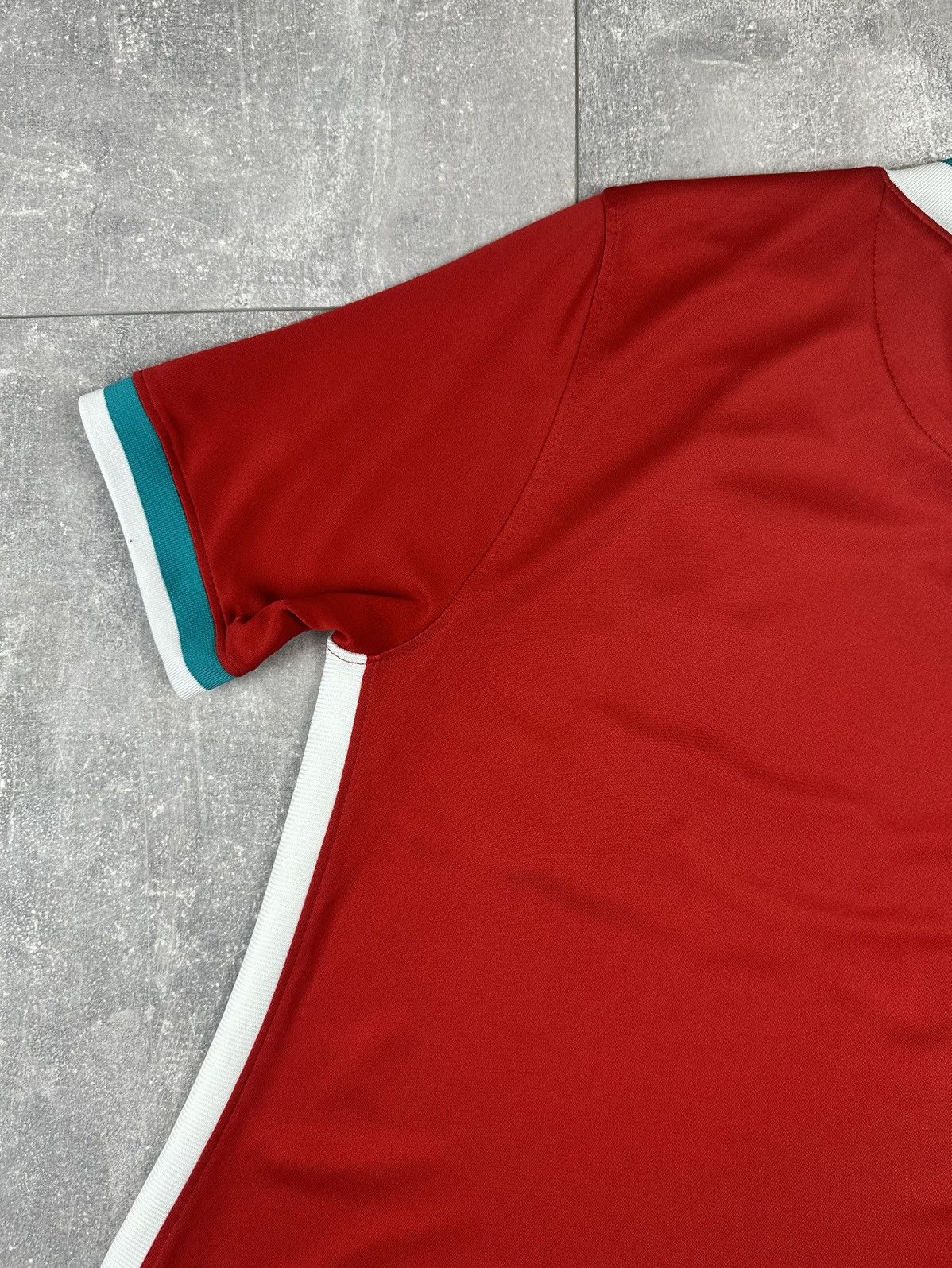 Nike Nike Liverpool Fc 2020/21 Home Soccer Jersey Cz2636-687 Size US S / EU 44-46 / 1 - 13 Thumbnail