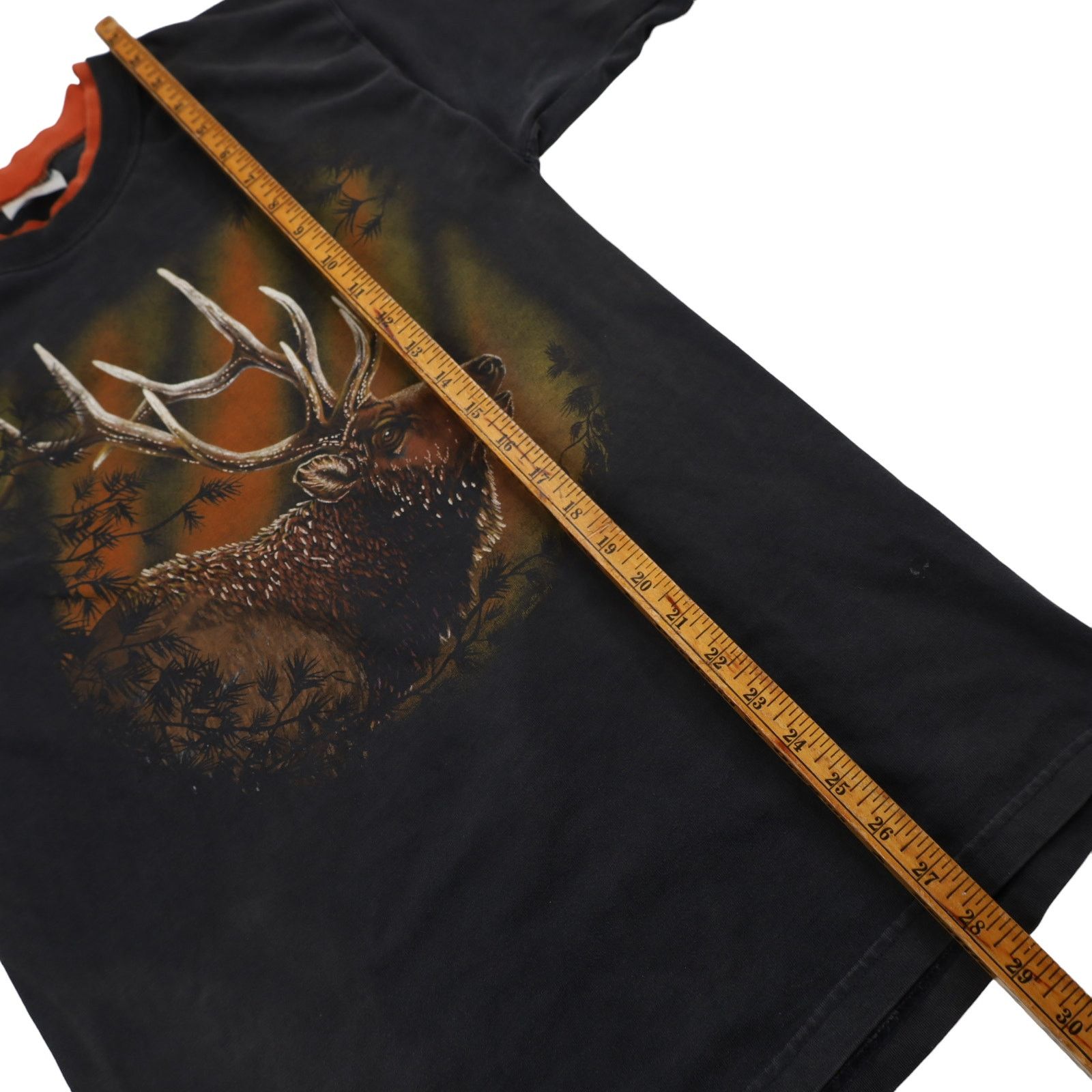Vintage Vintage 90s Elk Graphic T Shirt Size US L / EU 52-54 / 3 - 10 Thumbnail