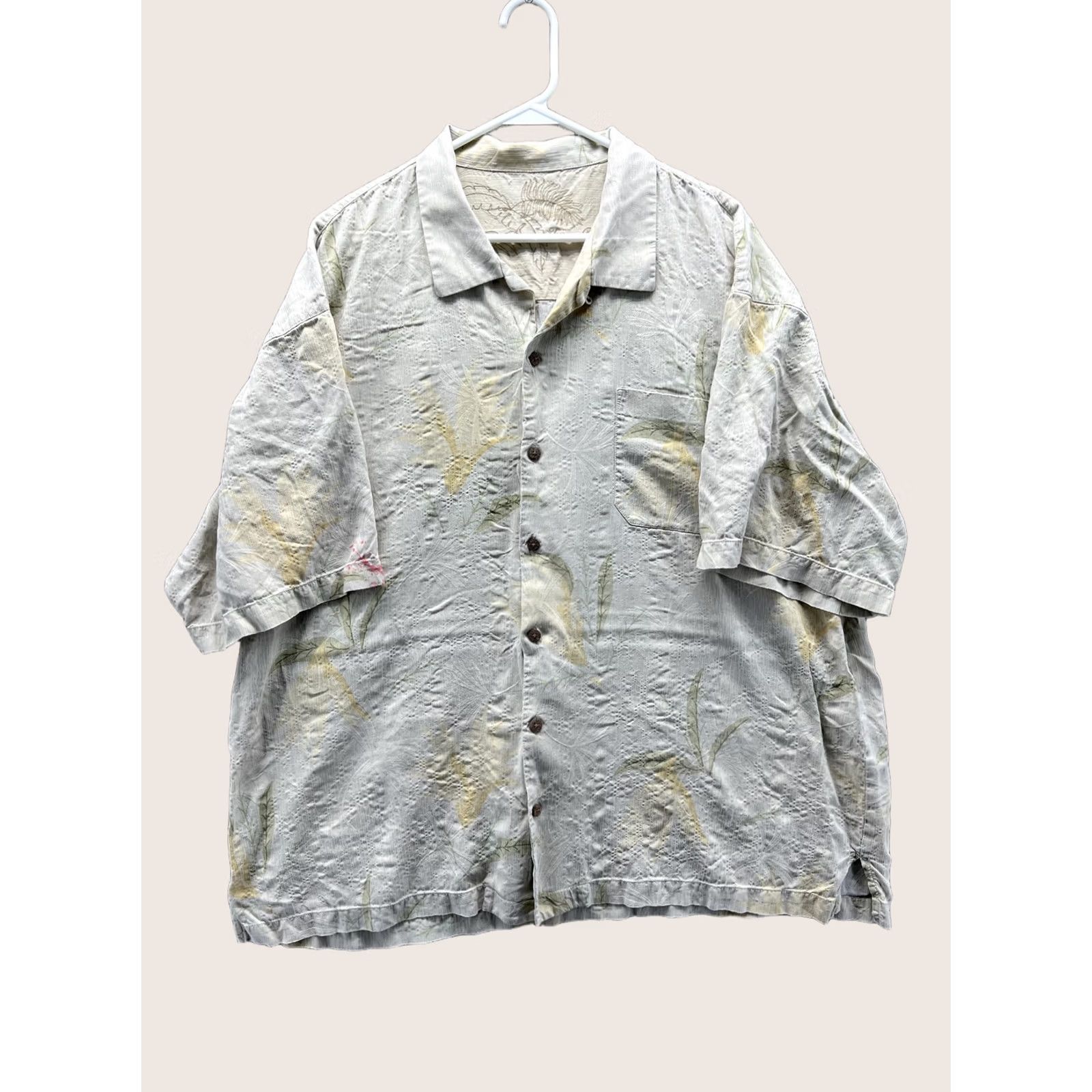 Tommy Bahama Tommy Bahama Shirt Mens XL Beige Floral Silk Hawaiian Short Sleeve Button Front Size US XL / EU 56 / 4 - 1 Thumbnail