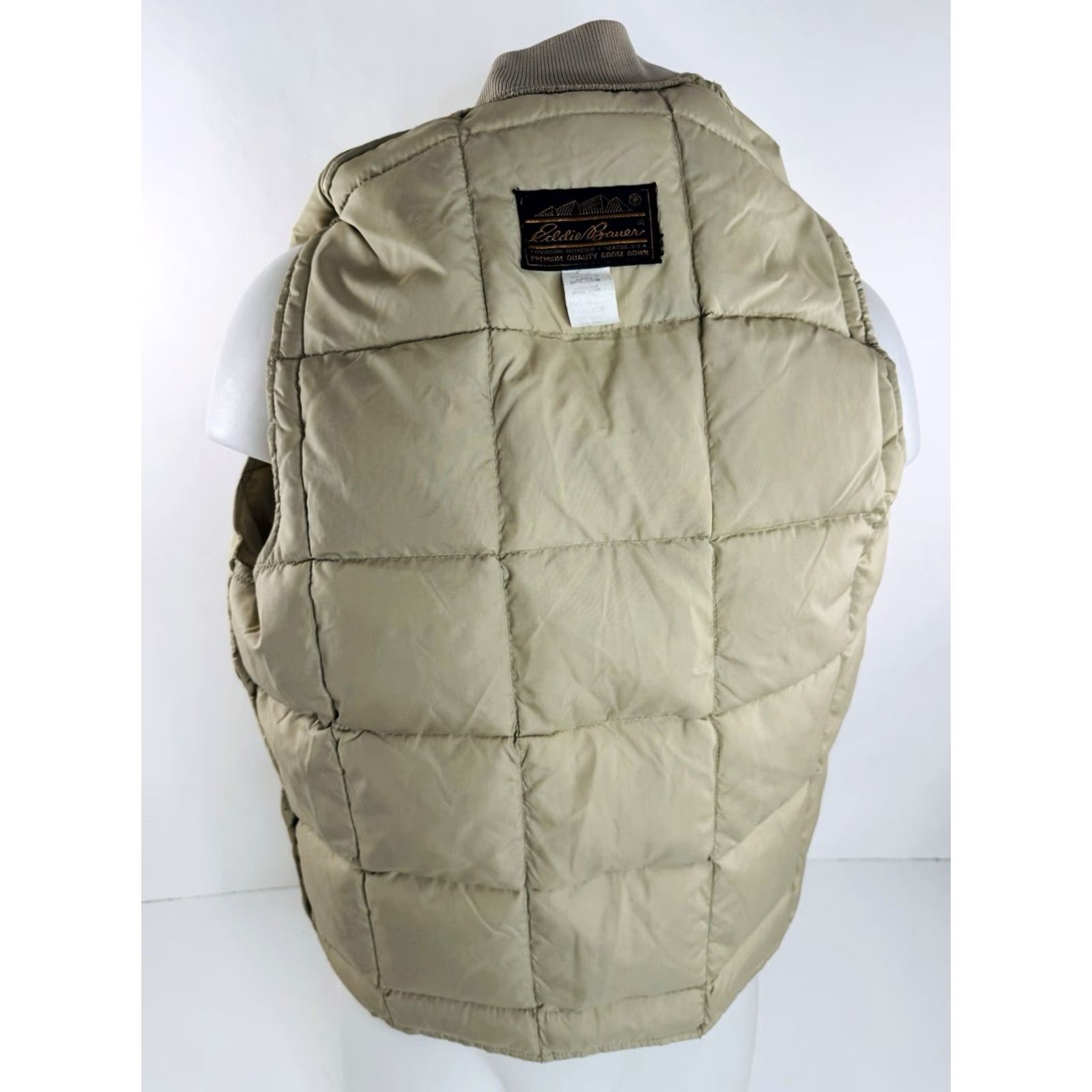 Eddie Bauer VINTAGE Eddie Bauer Vest Mens S Goose Down Beige Nylon Wool Down Vest B10 Size US S / EU 44-46 / 1 - 4 Thumbnail