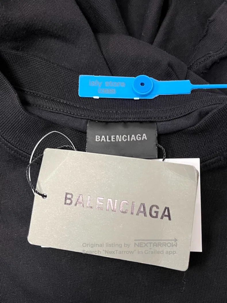 Balenciaga Balenciaga Solid Color Heart-Shaped Distressed Short Sleev Size US M / EU 48-50 / 2 - 5 Thumbnail