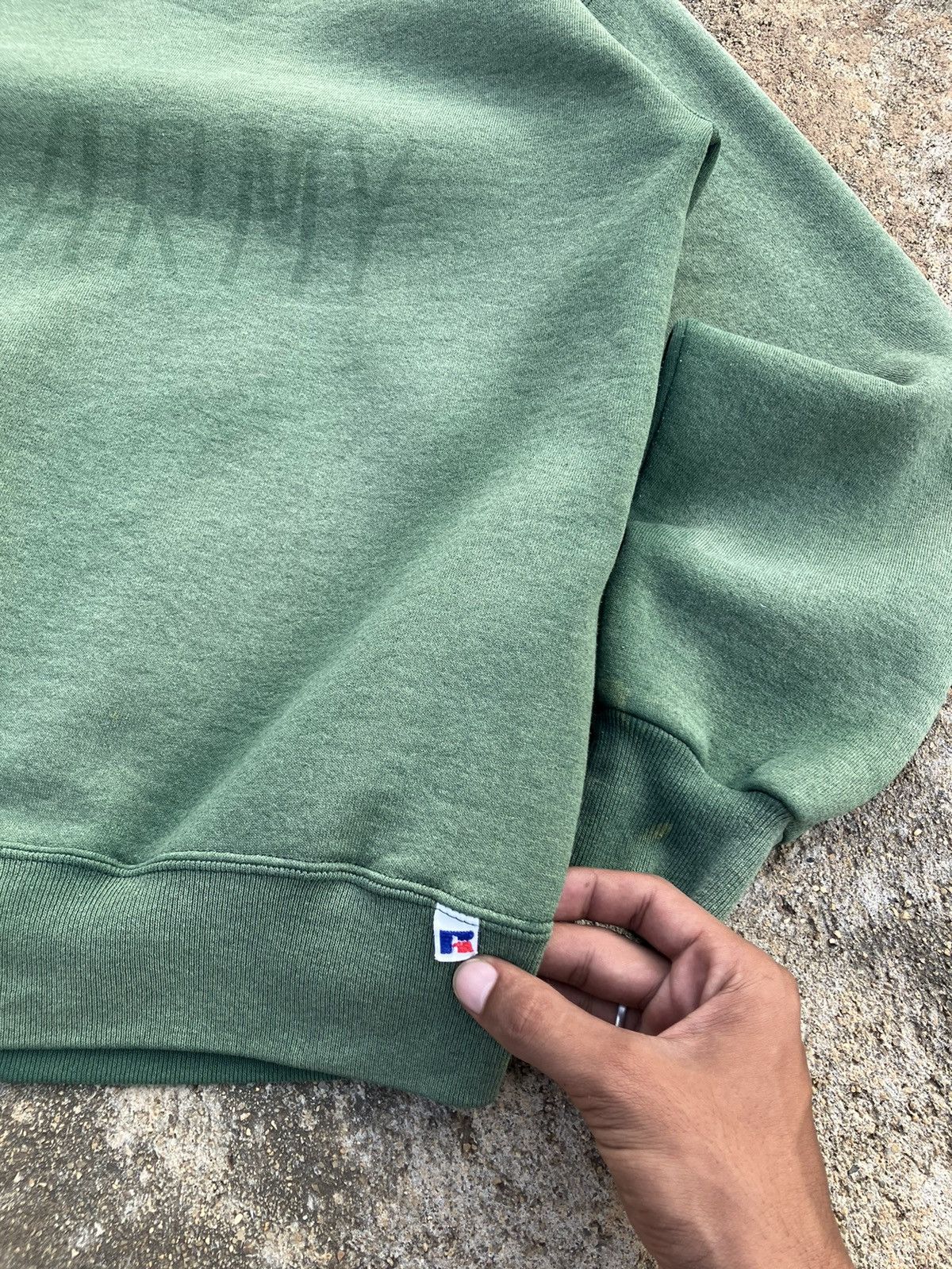 Russell Athletic × Vintage Vintage Russell sweater & faded us.Army. (Made in USA.) Size US M / EU 48-50 / 2 - 3 Thumbnail