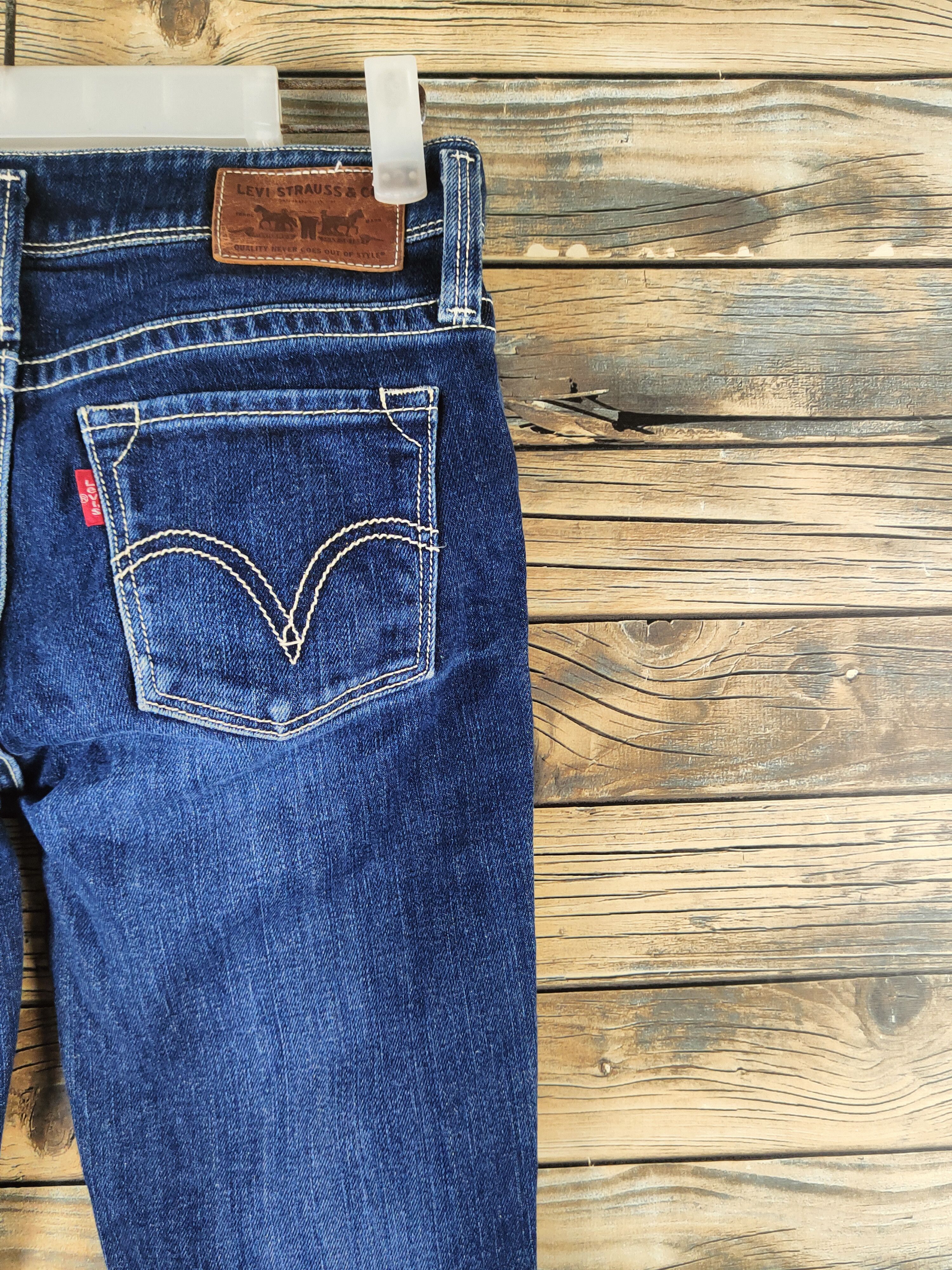 Levi's DL Levi's Blue Distressed Ripped Jeans #46-827 Size 27" / US 4 / IT 40 - 11 Thumbnail