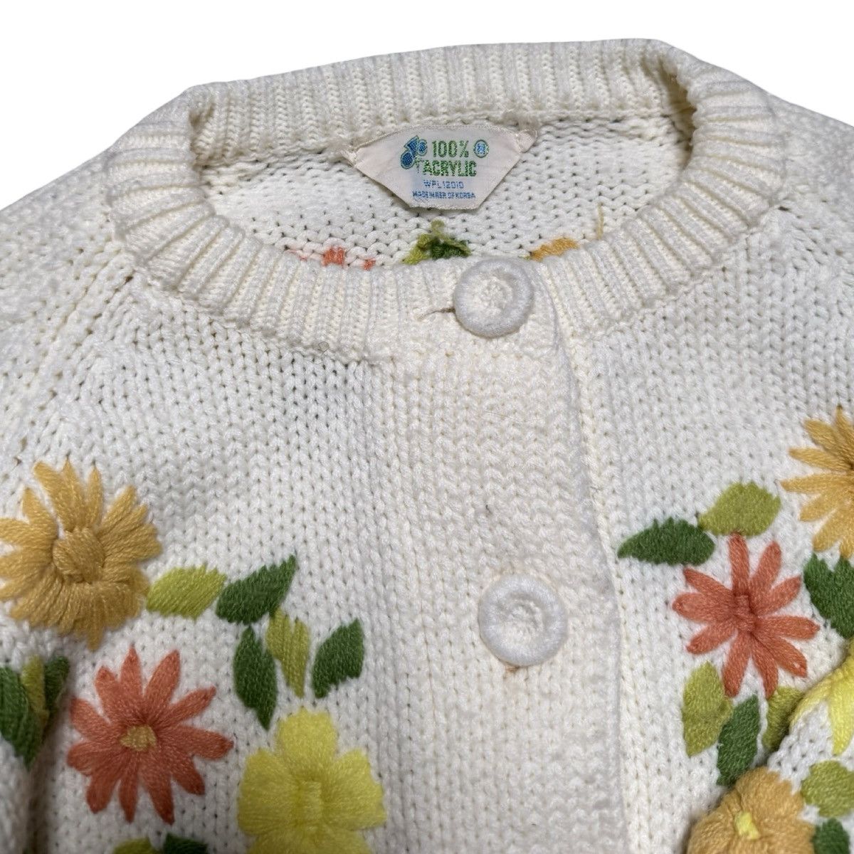 Vintage Vintage 70s Crochet Knit Flower Cardigan 3D Acrylic Women M Size M / US 6-8 / IT 42-44 - 3 Thumbnail