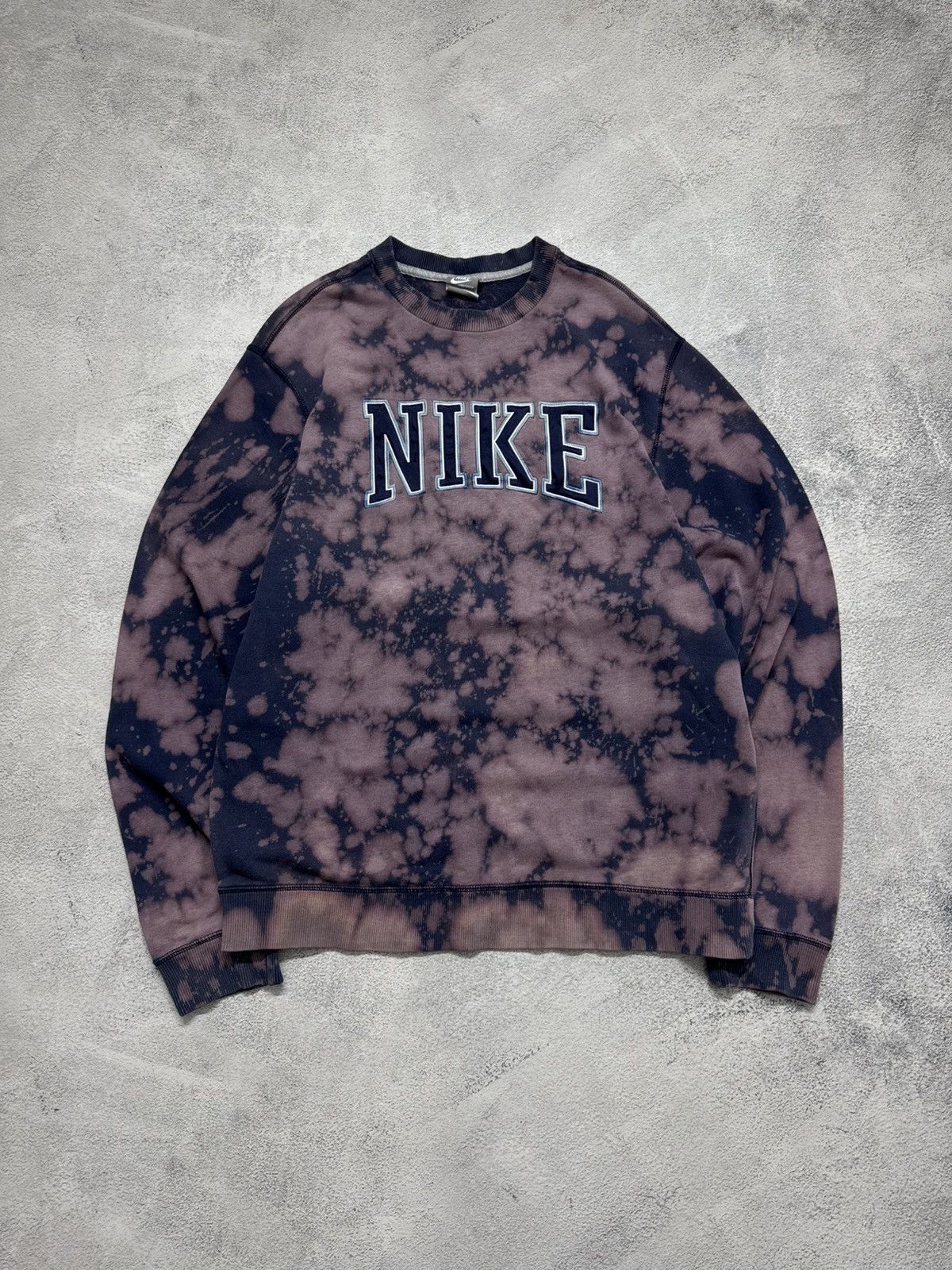 Nike Vintage Y2k Nike Spell Out Big Logo Sweatshirt 90’s Size US L / EU 52-54 / 3 - 3 Thumbnail
