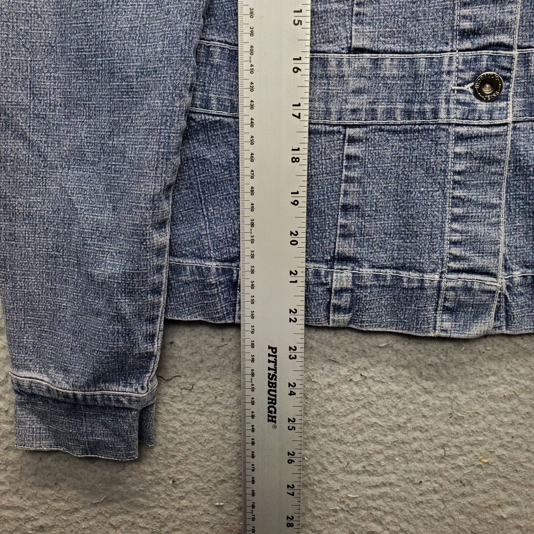 Denime HYDRAULIC Denim Trucker Jacket Womens M Blue Stretch Cinch Waist Button Front Jacket Size M / US 6-8 / IT 42-44 - 3 Thumbnail