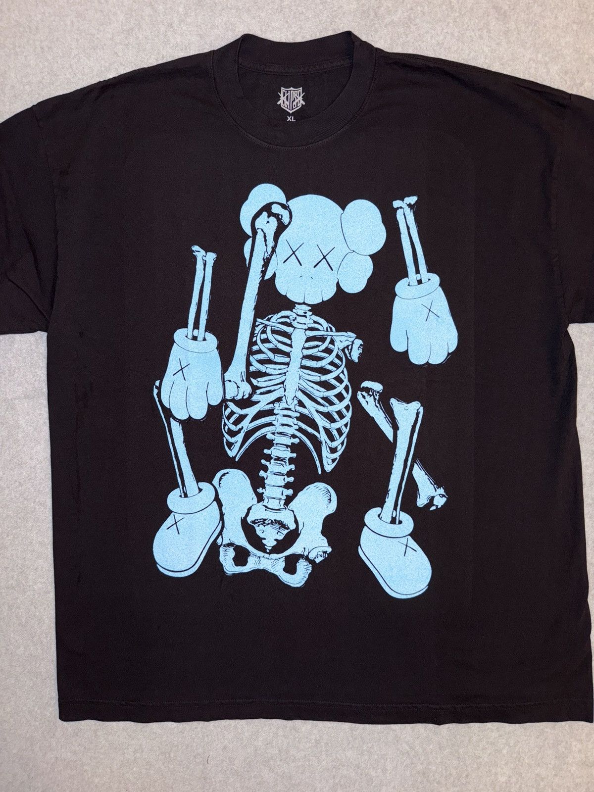Kaws KAWS x Clipse Let God Sort Em Out Shirt Size US XL / EU 56 / 4 - 1 Thumbnail
