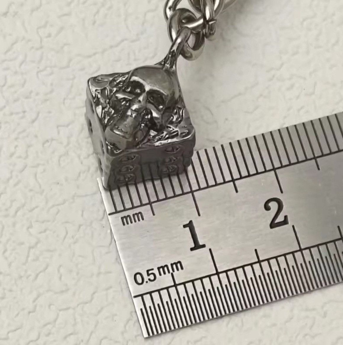 Vintage Retro Skull Dice Black Gun Plated Metal Wallet Chain Size ONE SIZE - 10 Thumbnail