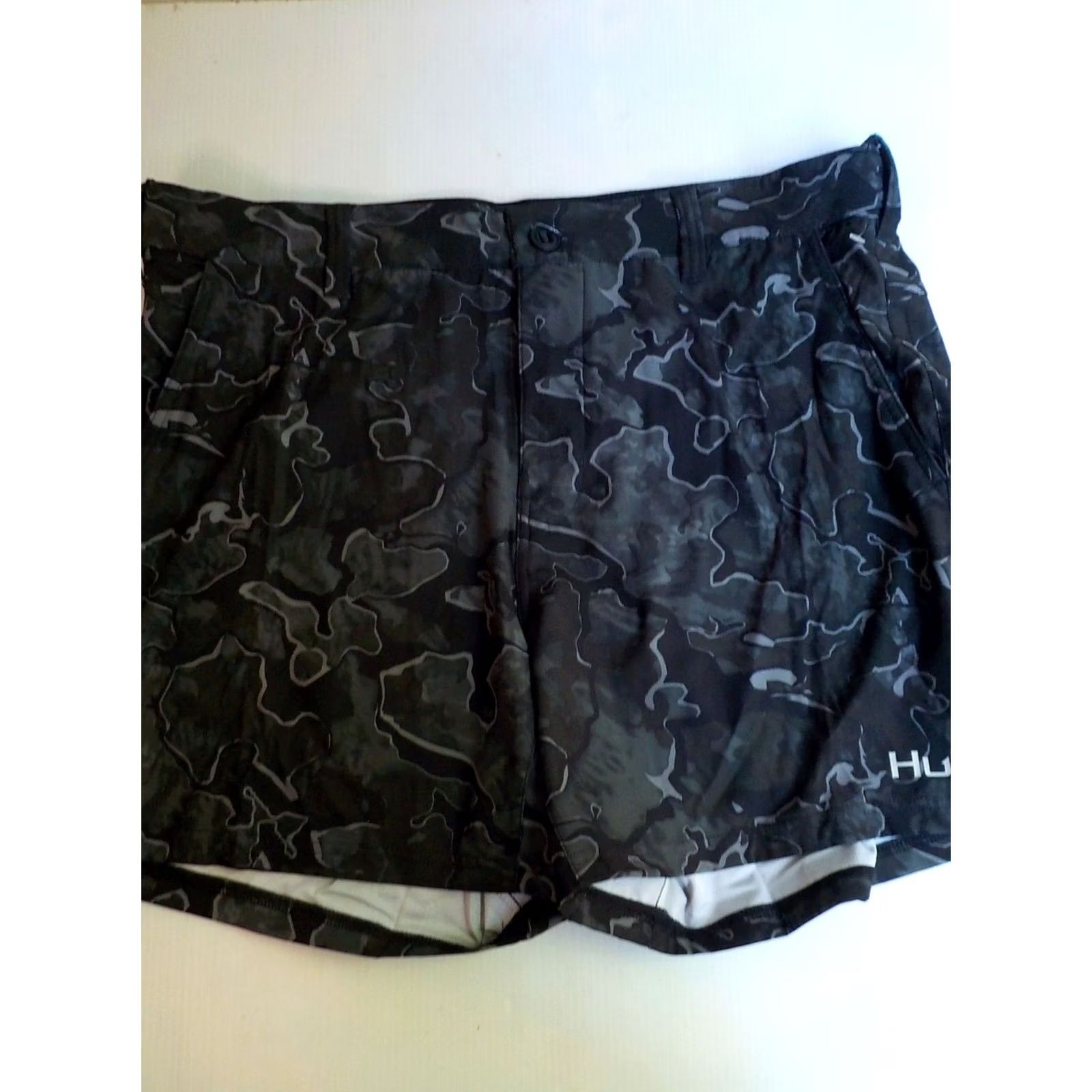 Vintage HUK Low Country Camo 6" Shorts Black/Gray Poly/Elastane SZ XXL NWT Size US 39 - 3 Thumbnail