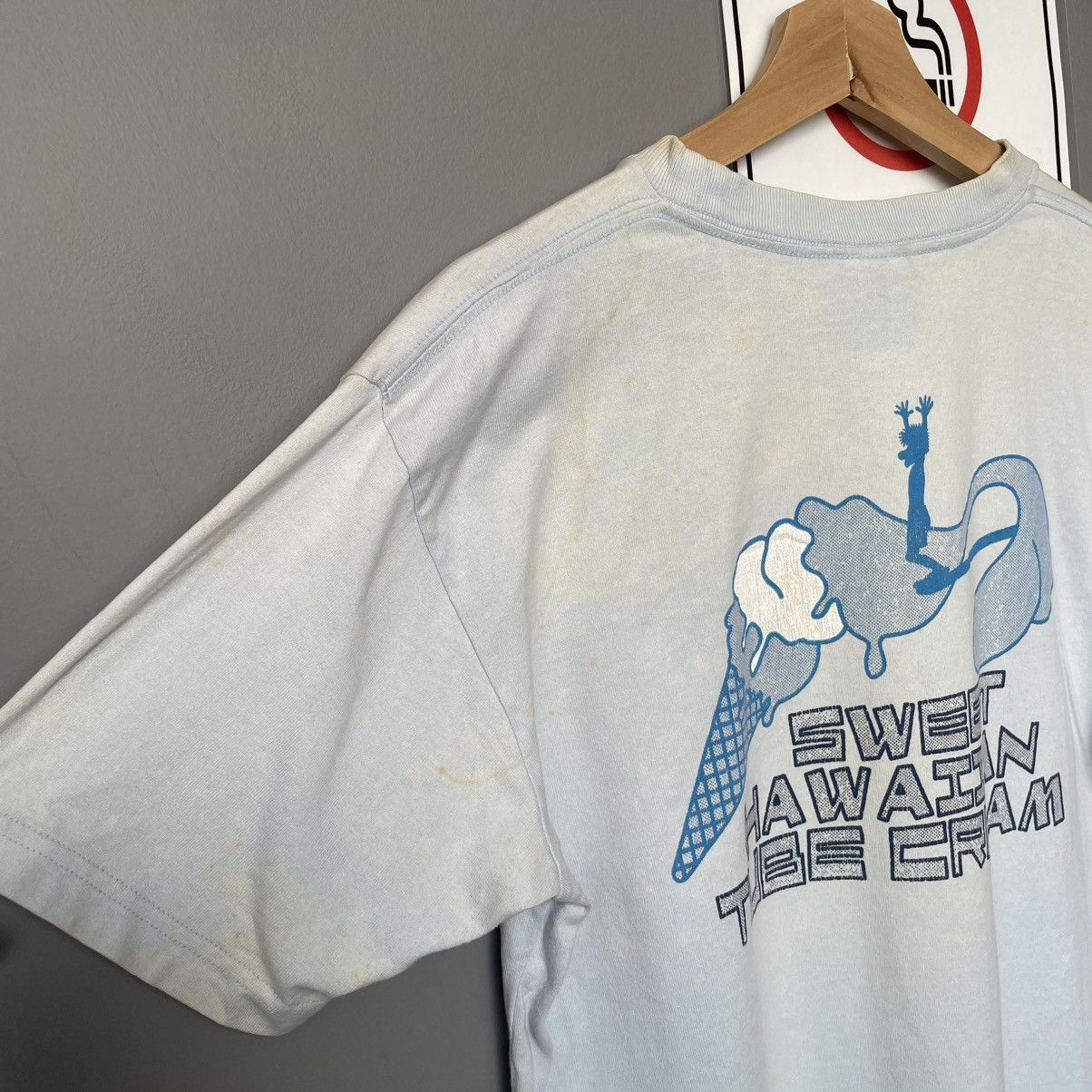 Vintage Vintage Thrashed Sweet Hawaiian Surfboards ERD GRUNGE TEE Size US L / EU 52-54 / 3 - 7 Thumbnail