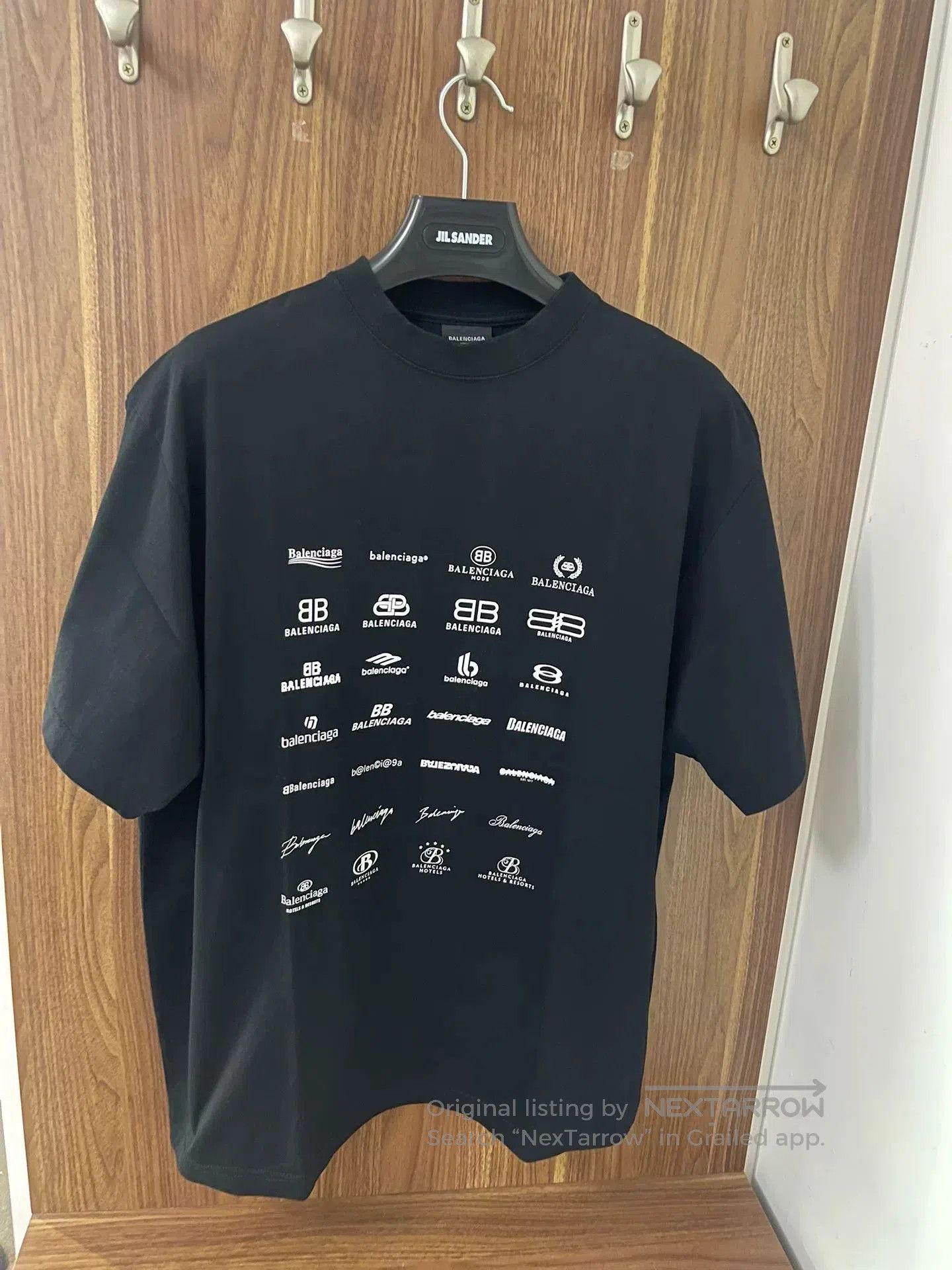 Balenciaga Balenciaga Oversized T-Shirt with Logo Design. Size US L / EU 52-54 / 3 - 1 Thumbnail