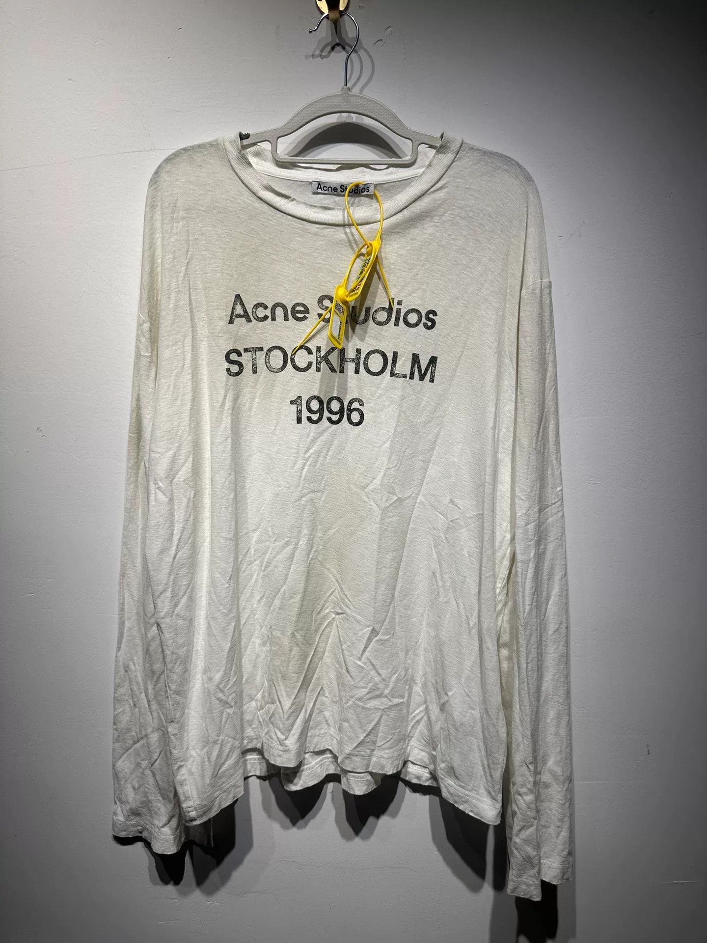 Acne Studios Acne Studios Printed T-Shirt M Men Size US M / EU 48-50 / 2 - 1 Thumbnail