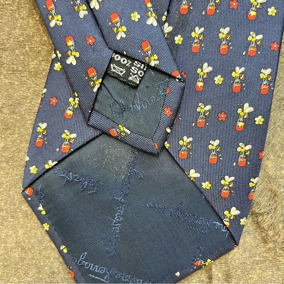 Salvatore Ferragamo Feragammo Floating Honeybee Bees Printed Silk Tie Size ONE SIZE - 6 Thumbnail