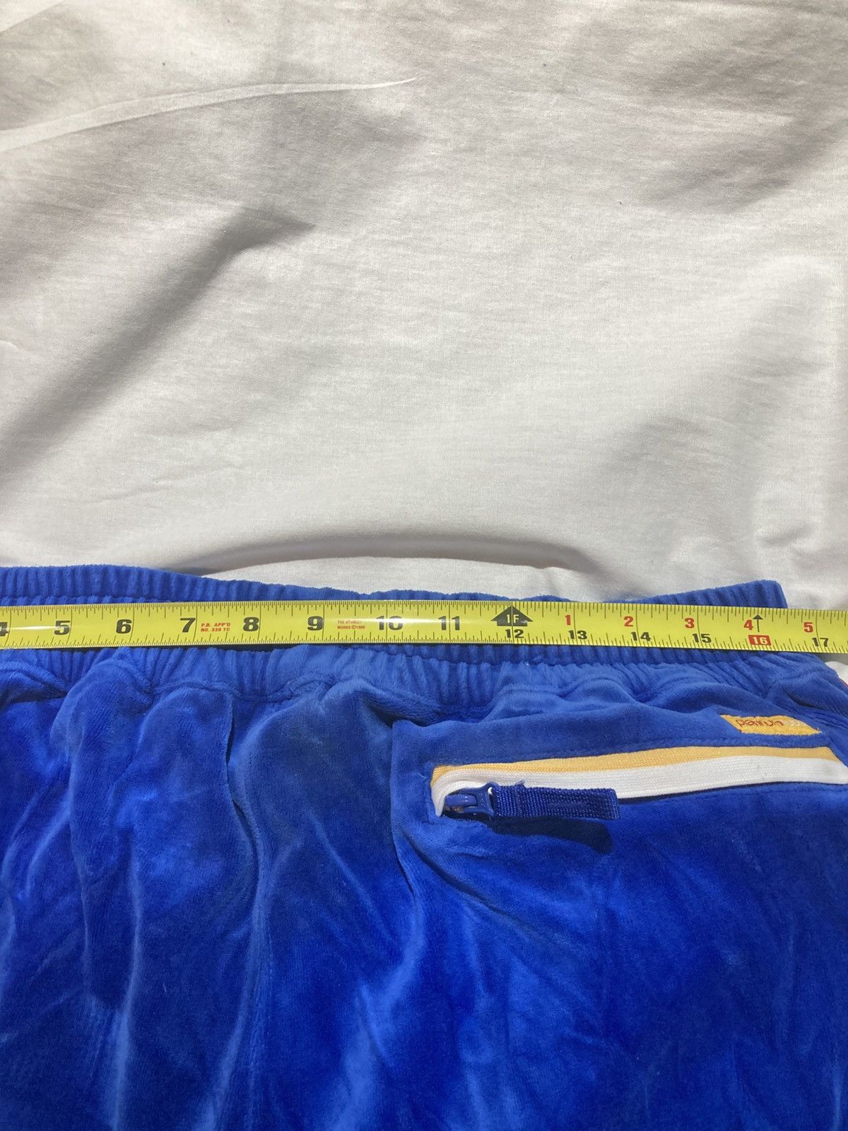 Fubu Platinum Fubu Harlem Globtrotters Track Pants, Men’s size XL Size US 36 / EU 52 - 9 Thumbnail
