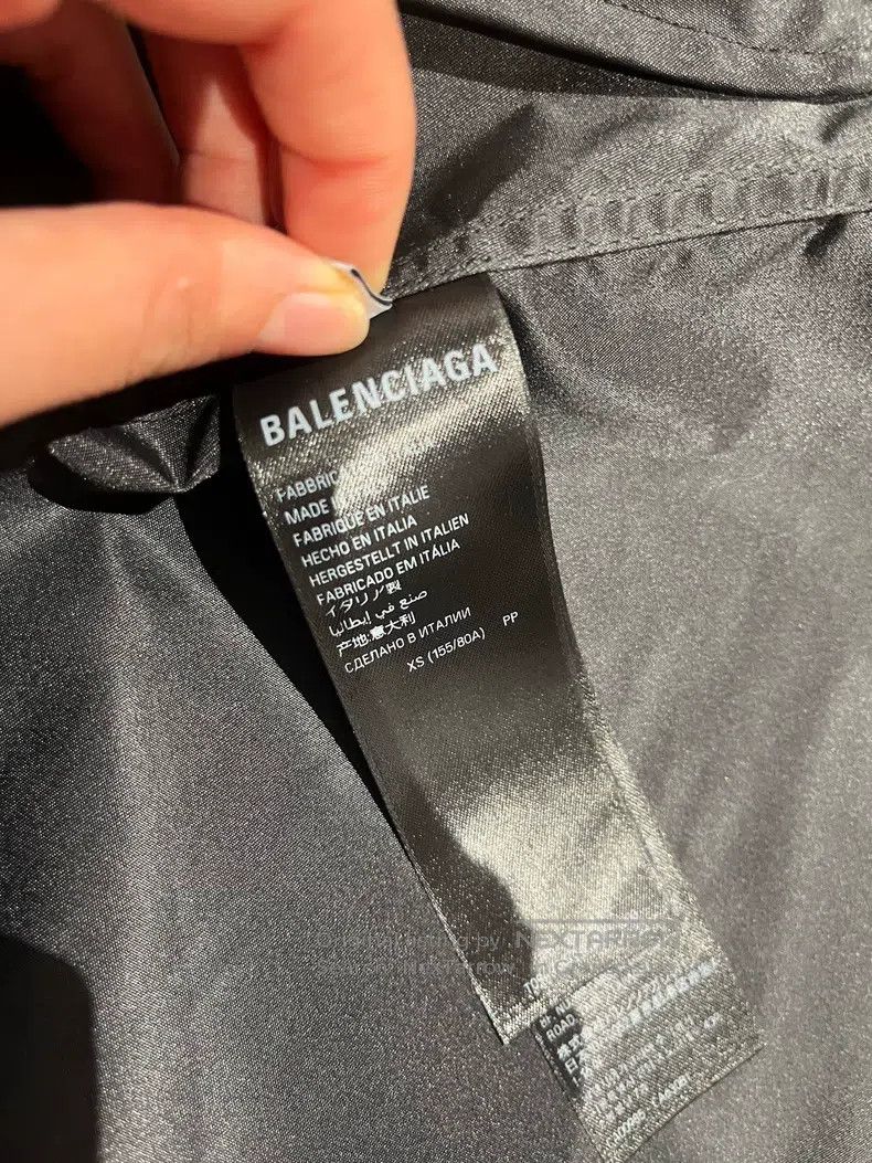Balenciaga Balenciaga Tape Masking Paper Logo Hooded Windbreaker Jack Size US XS / EU 42 / 0 - 5 Thumbnail