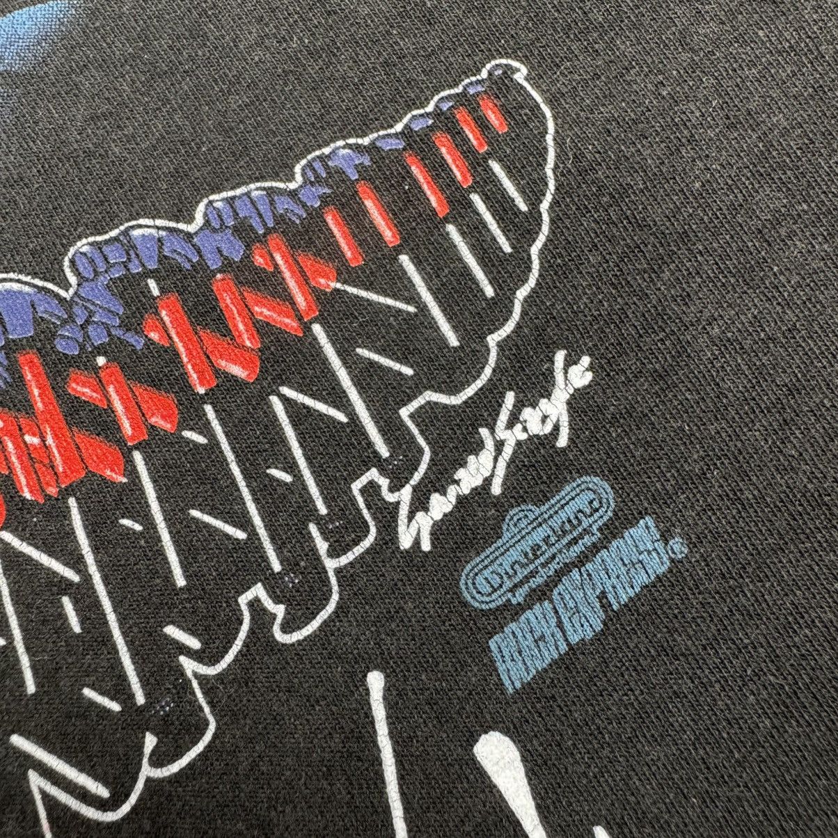 Band Tees Vintage Faded Pink Floyd The Wall "Marching Hammers" T-shirt Size US L / EU 52-54 / 3 - 10 Thumbnail