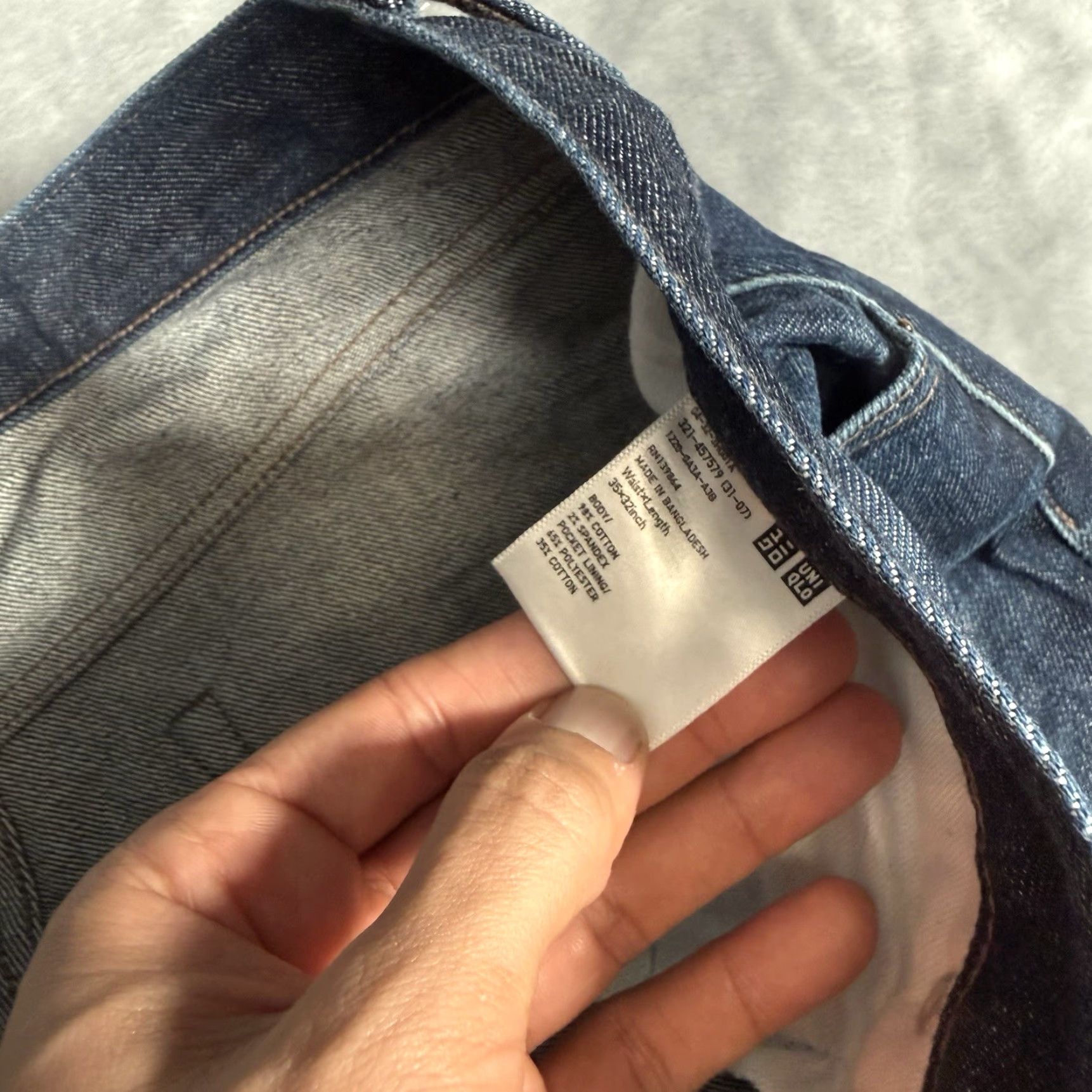 Uniqlo Uniqlo Jeans Mens 35x32 Skinny Slim Fit Faded Dark Wash Denim 5-Pocket Zip Inseam 29 Blue | Regular Fit Jeans Mens Size US 35 - 6 Thumbnail
