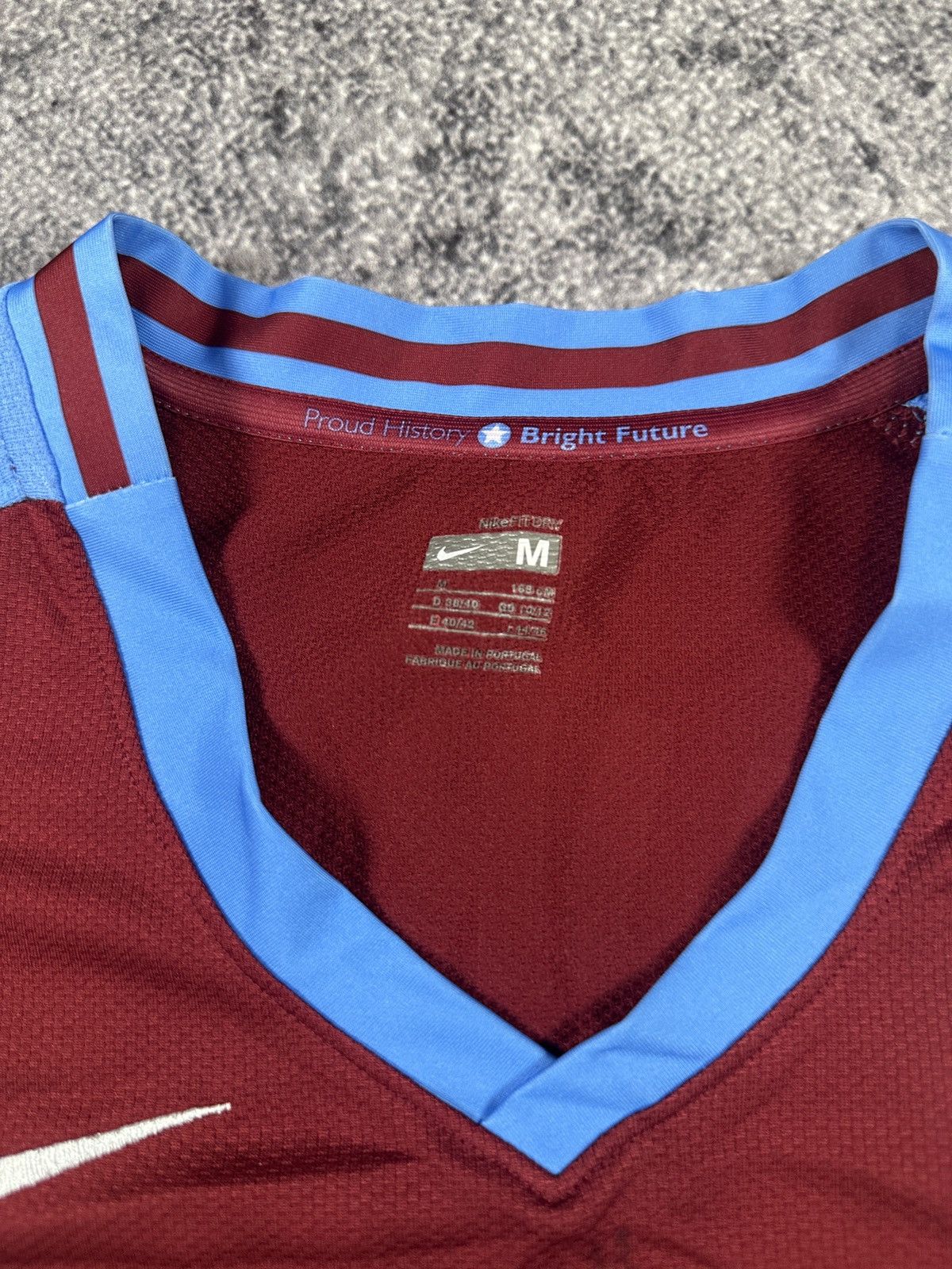 Nike Nike Laursen 5 Aston Villa Soccer Jersey Autograph Player M Size M / US 6-8 / IT 42-44 - 6 Thumbnail