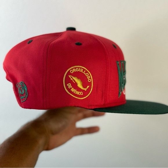 Designer NEW QUE VIVA MEXICO RED/GREEN FLAT BILL SNAPBACK Size ONE SIZE - 5 Thumbnail