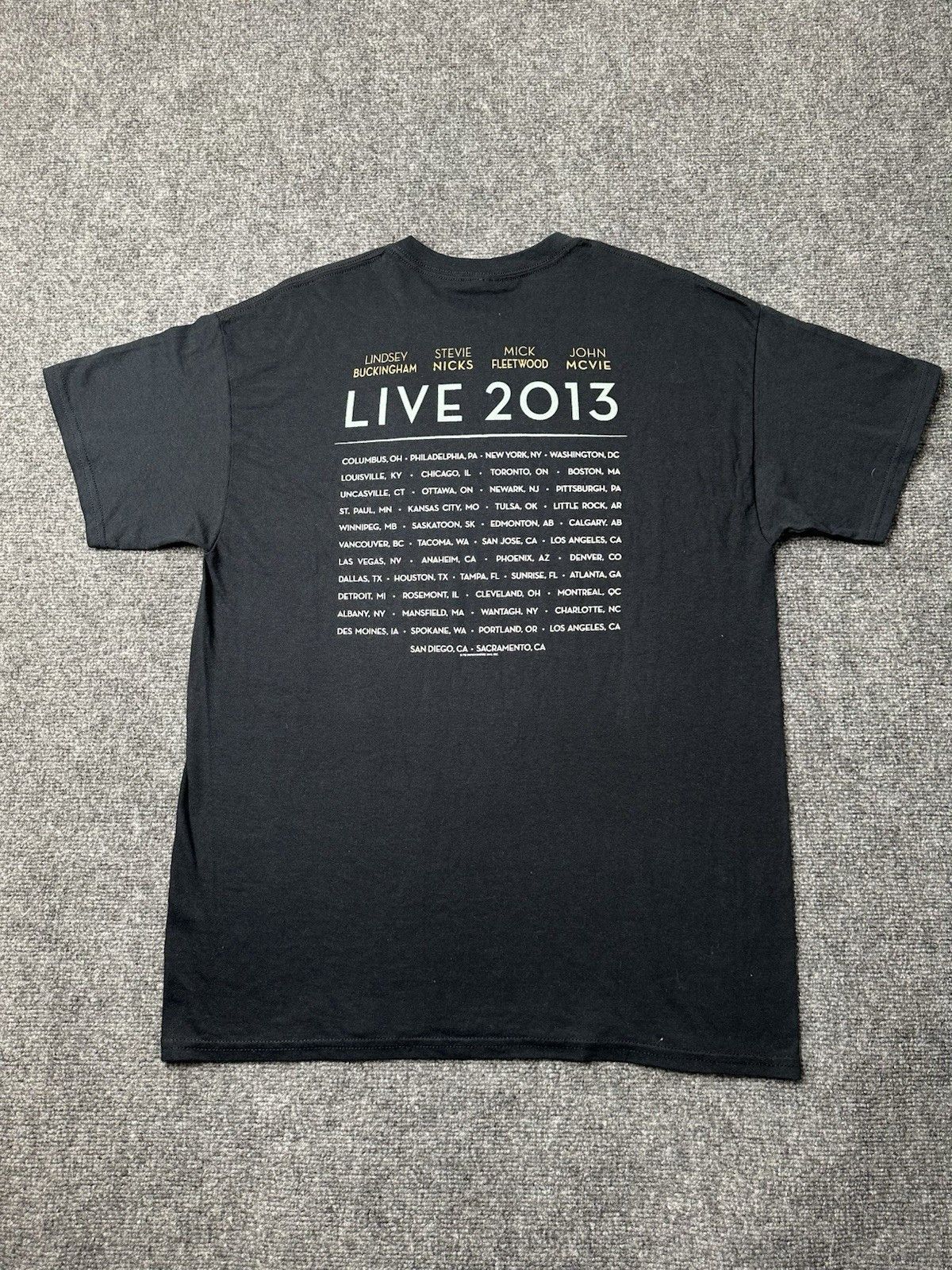 Band Tees Mens Music Fleetwood Mac Black Live 2013 Tour, Size US L Size US L / EU 52-54 / 3 - 2 Thumbnail