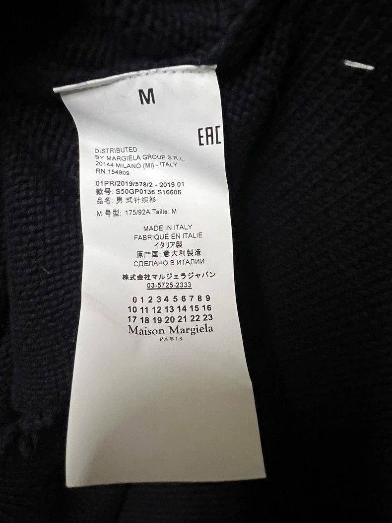 Maison Margiela Maison Margiela Maison Margiela Men's Destroyed Crewneck S Size US M / EU 48-50 / 2 - 8 Thumbnail