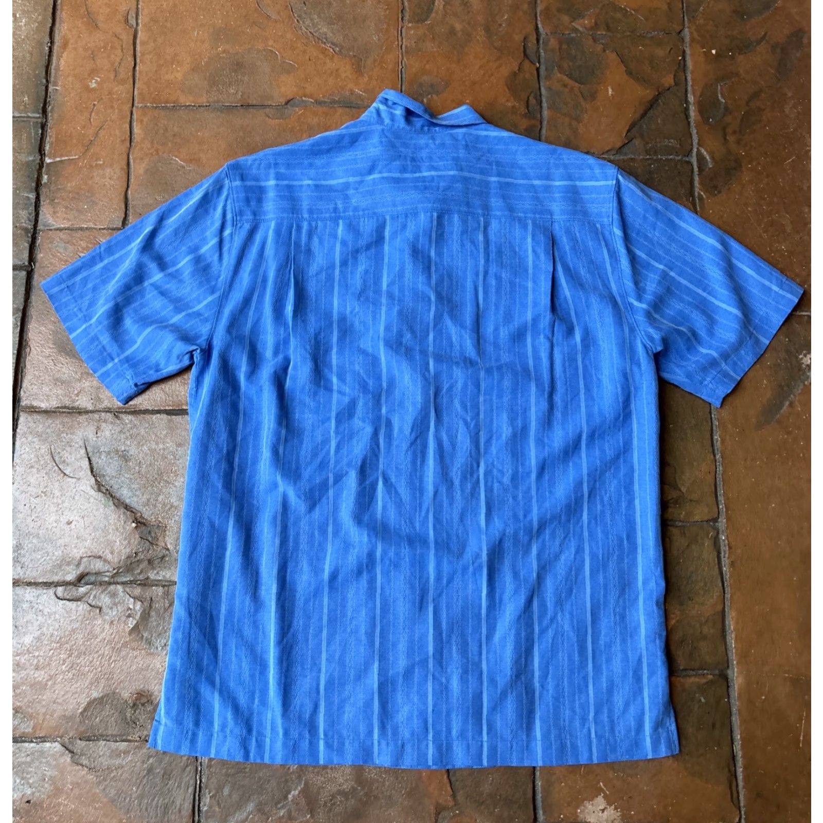 Tommy Bahama VINTAGE not included; but item is Tommy Bahama Silk Hawaiian Camp Shirt Mens Medium Blue Floral Size US M / EU 48-50 / 2 - 4 Thumbnail