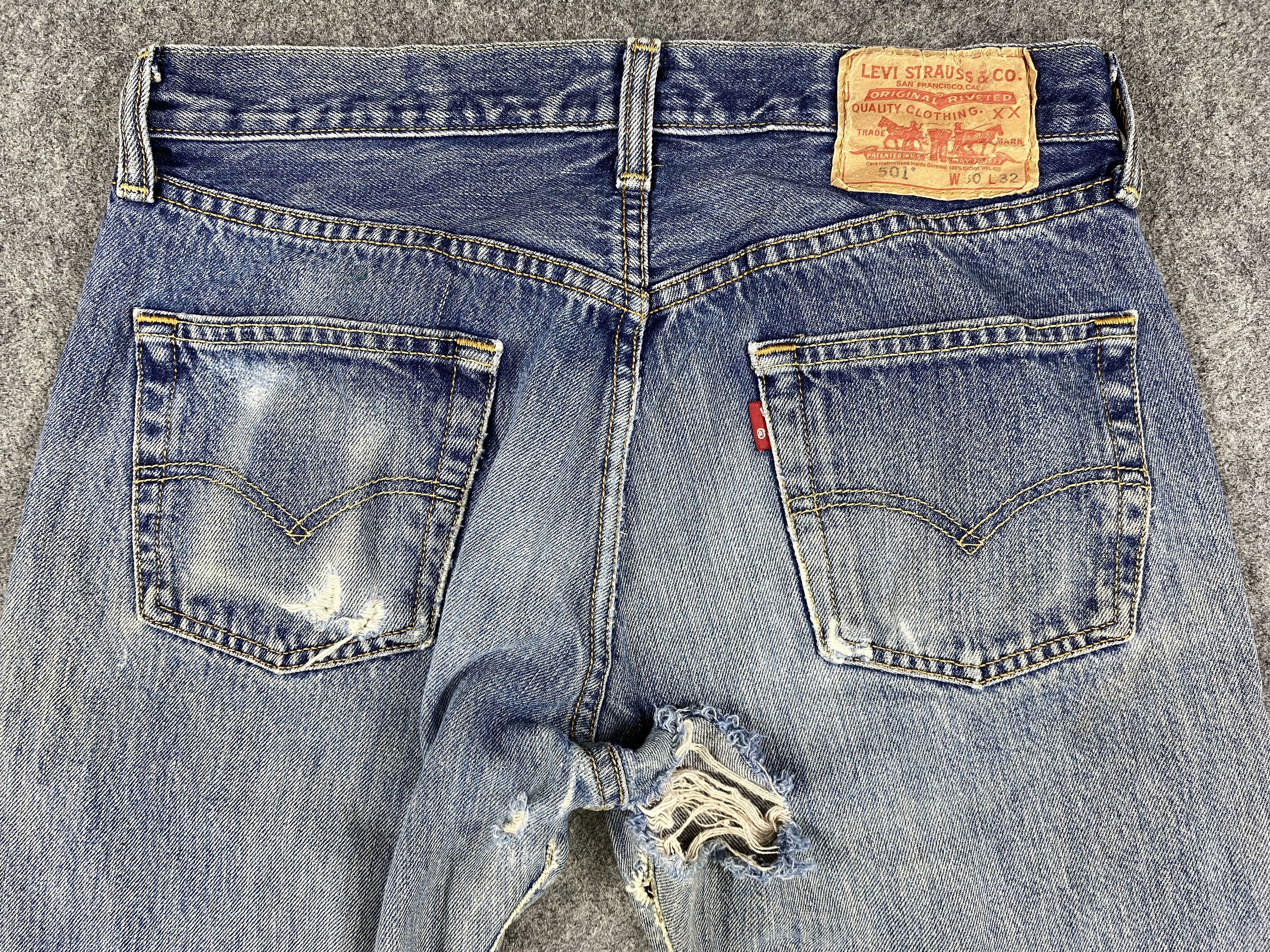 Levi's Blue Distressed Vintage Levi's 501 Jeans 30x28 Denim -JN1163 Size US 30 / EU 46 - 4 Thumbnail