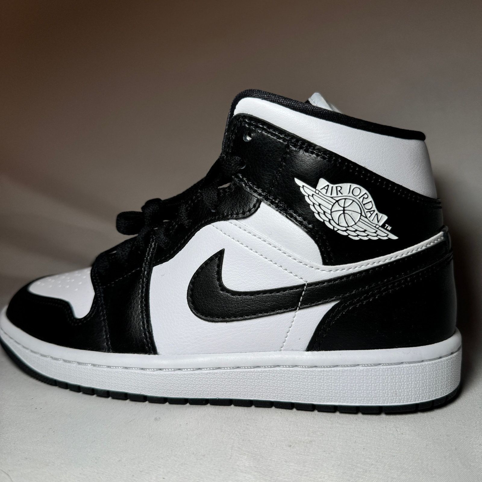 Jordan Brand × Nike Size 7.5 - Wmns Nike Air Jordan 1 Mid Panda Women's Shoes Size US 7.5 / IT 37.5 - 12 Thumbnail
