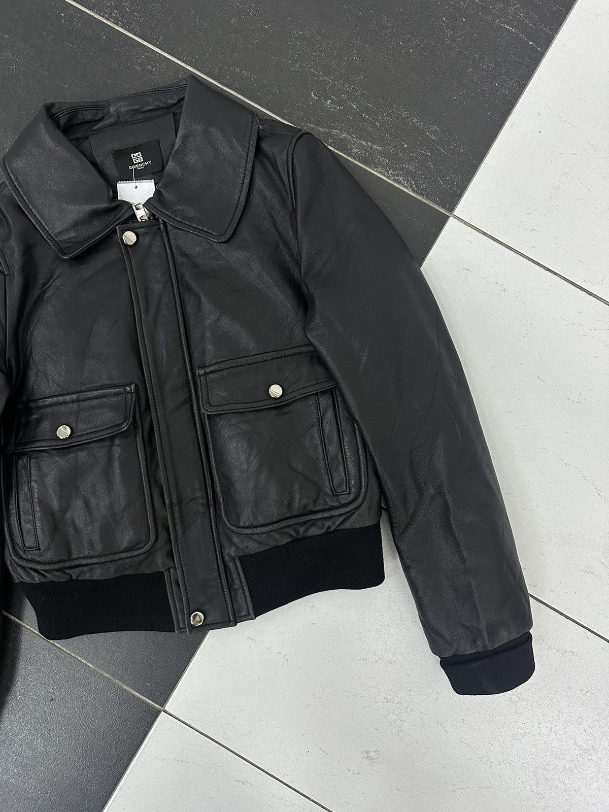 Designer Beautiful Parody Givenchy Leather Jacket Size US S / EU 44-46 / 1 - 4 Thumbnail
