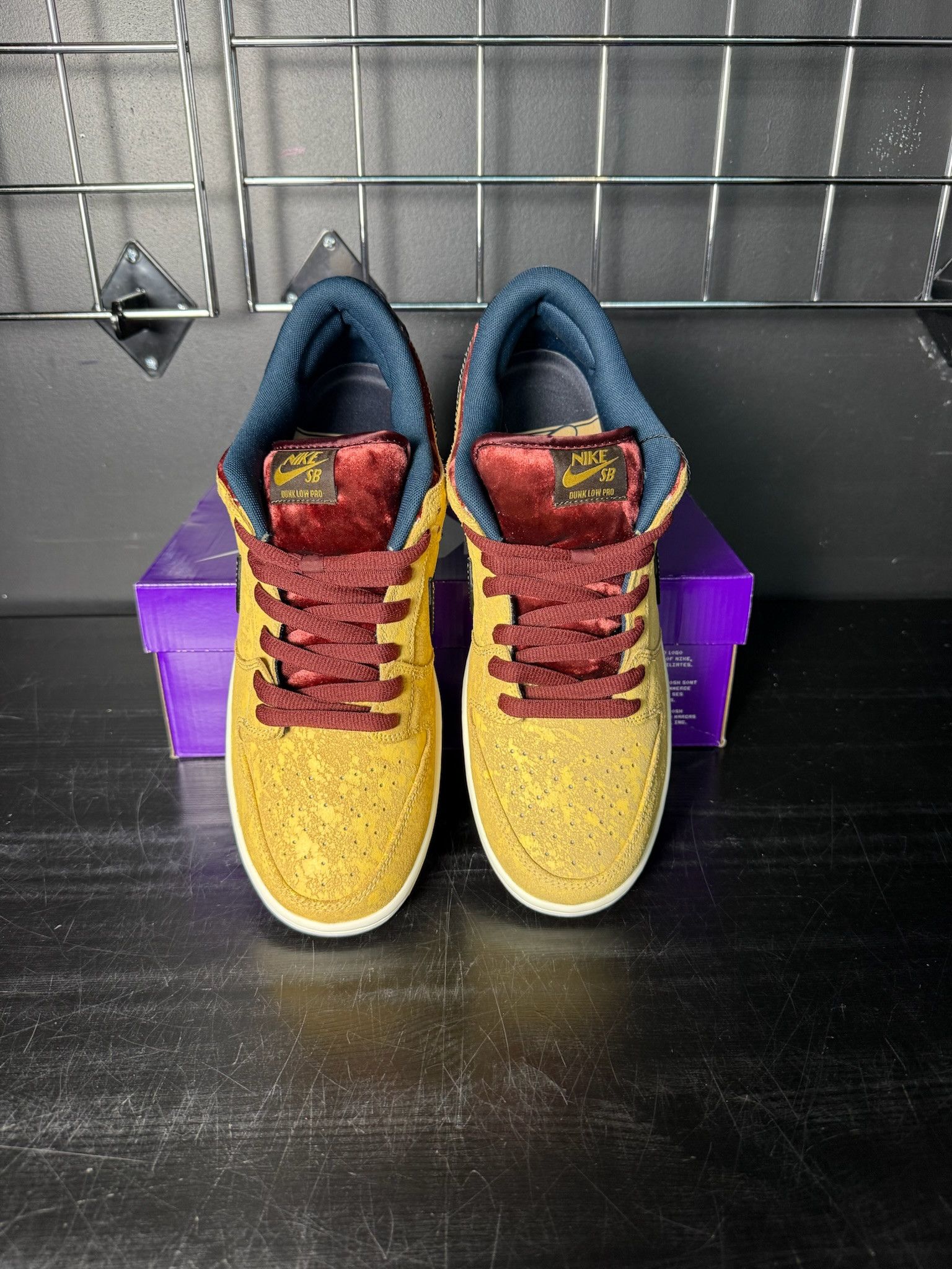 Nike Nike SB Dunk Low "City of Cinema" - Size 11.5 Size US 11.5 / EU 44-45 - 3 Thumbnail