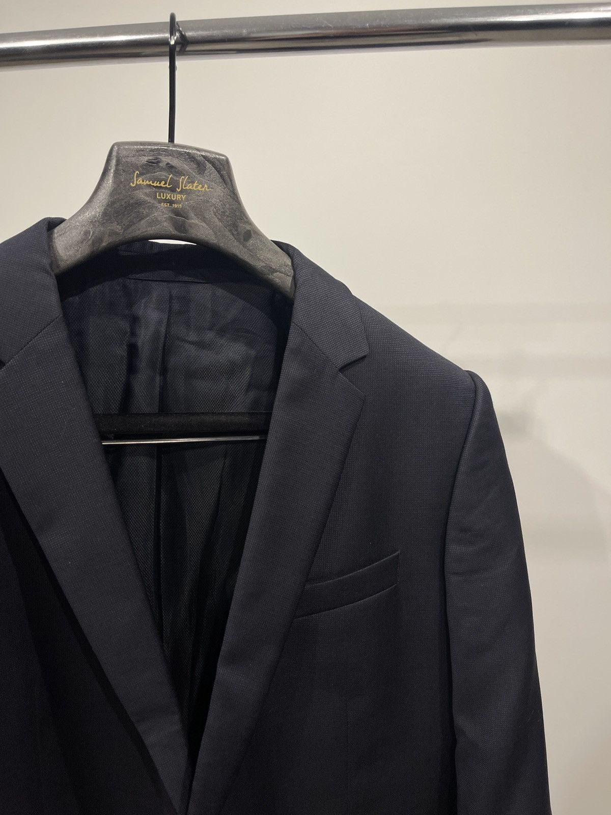 Hugo Boss Hugo boss blazer dark blue wool classic jacket 44R Size 44R - 4 Thumbnail