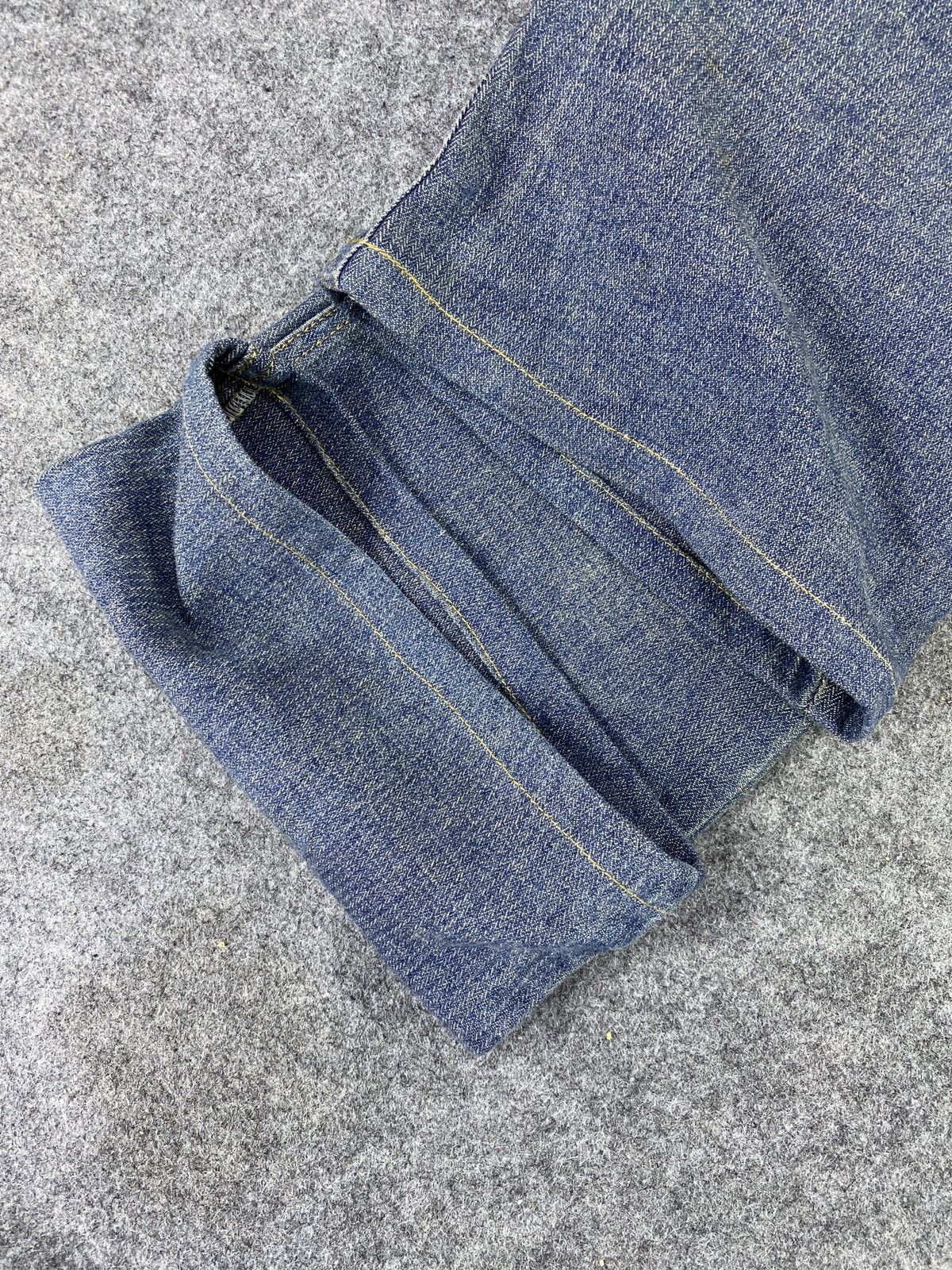 Japanese Brand × Jean Japanese Brand Third Gear bootcut Wash Jeans - J1036 Size US 28 / EU 44 - 11 Thumbnail