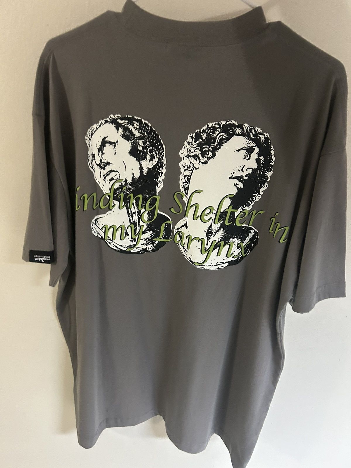 G59 Records Finding shelter in my larynx tee Size US L / EU 52-54 / 3 - 4 Thumbnail