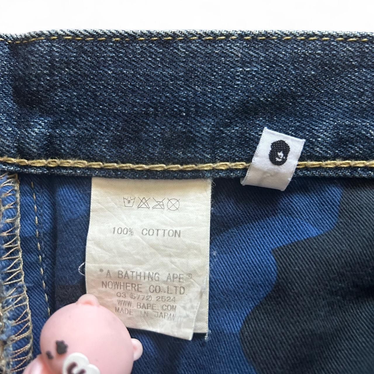 Bape × Vintage Bape Medium Wash Spellout Denim Shorts Size US 35 - 6 Thumbnail