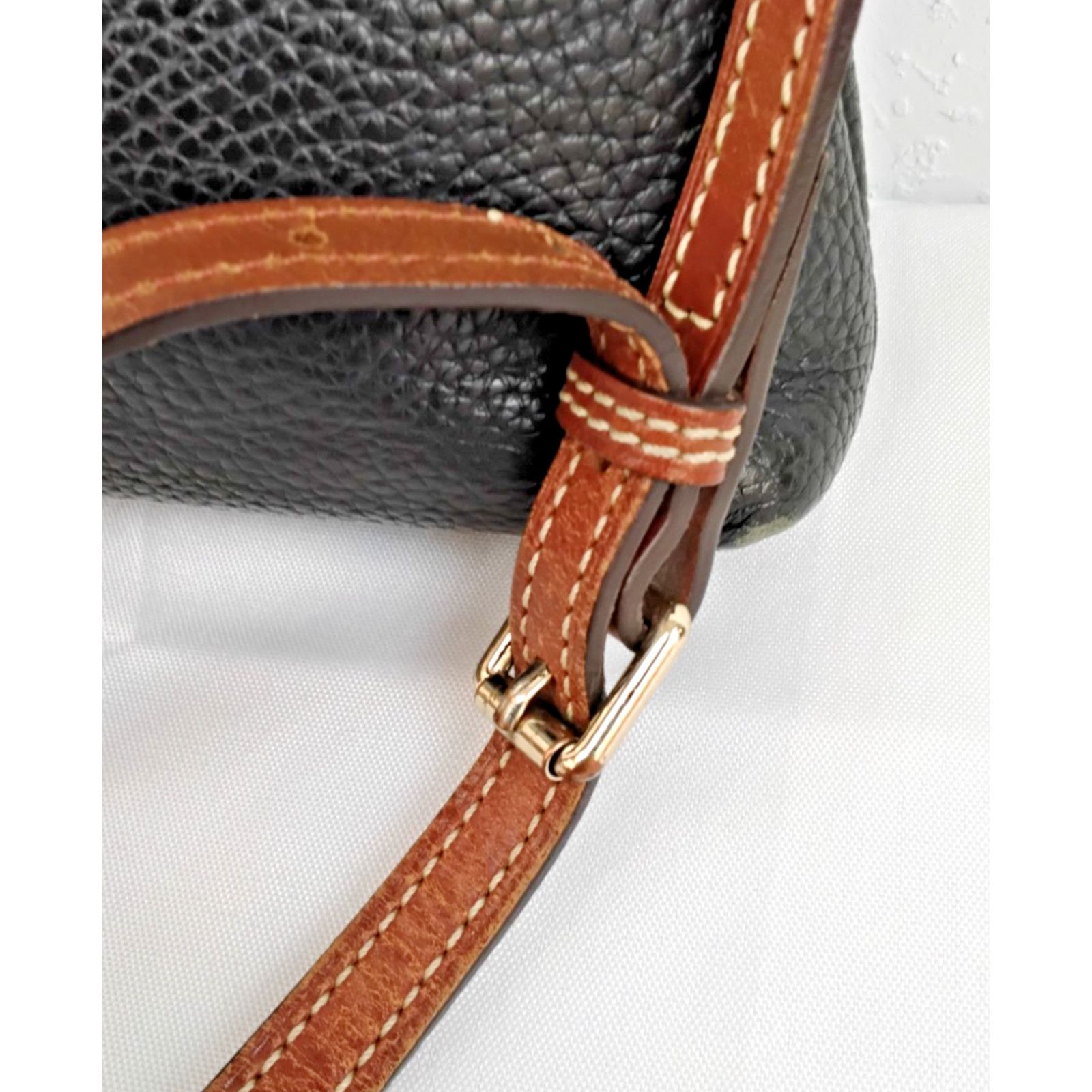 Dooney & Bourke Dooney & Bourke Crossbody Purse Black Leather Brown Trim Size ONE SIZE - 7 Thumbnail