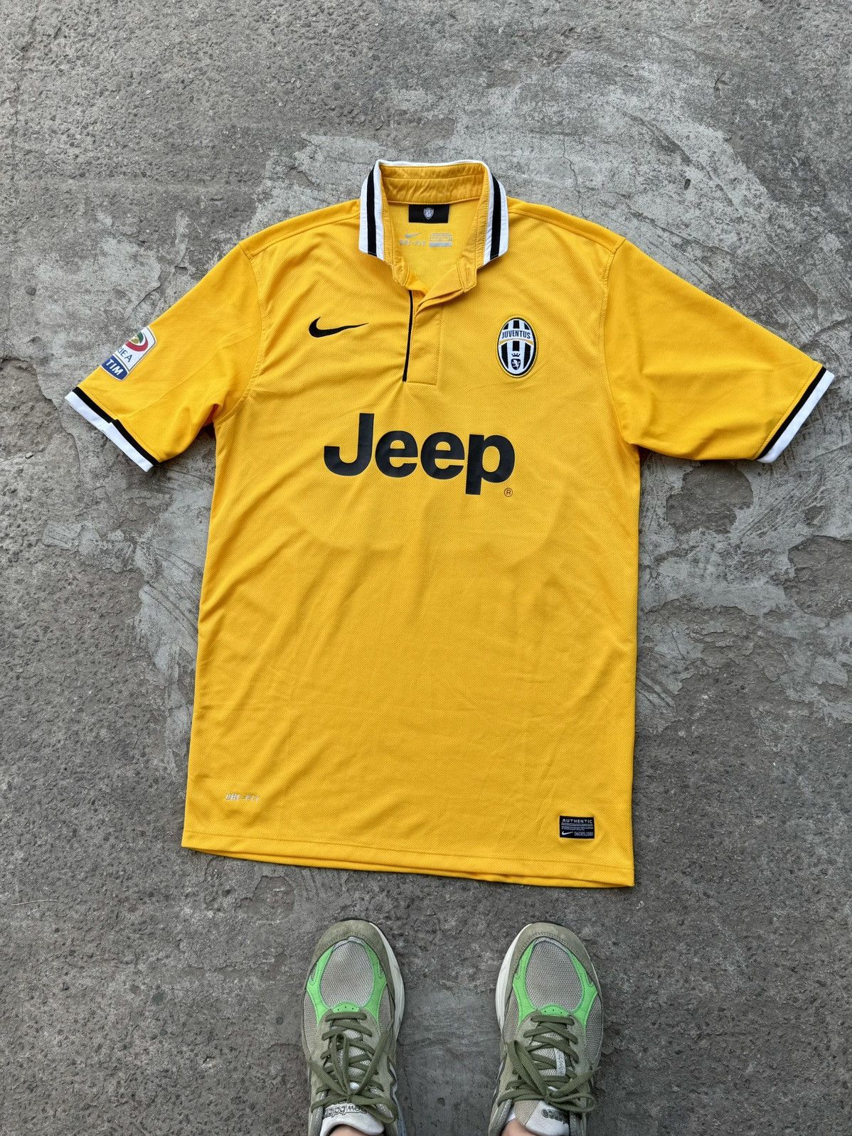 Other Juventus 2014 Away Y2K Yellow Blokecore Drill Soccer Jersey Size US M / EU 48-50 / 2 - 7 Thumbnail