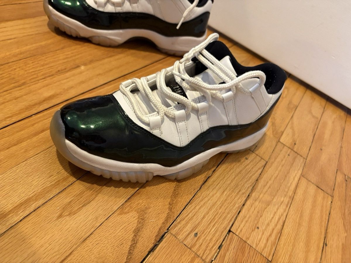Jordan Brand Jordan 11 Emerald Size US 10.5 / EU 43-44 - 8 Thumbnail