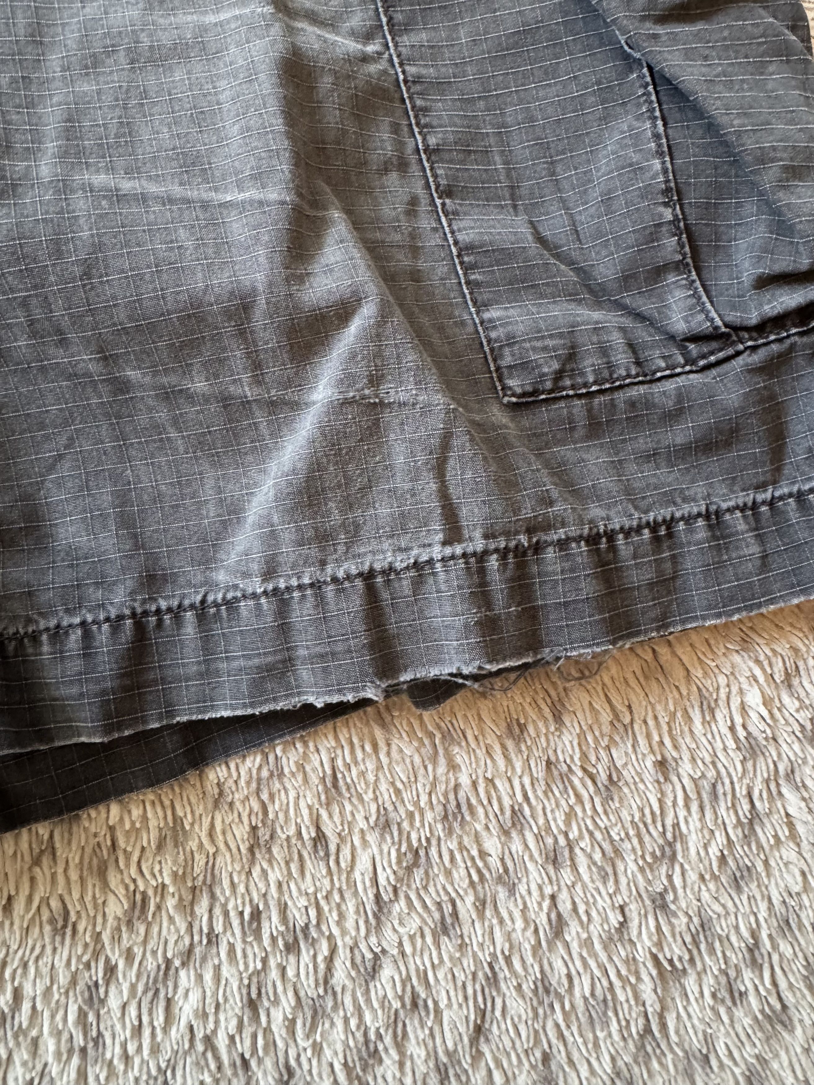 Carhartt Carhartt WIP Vintage 2000s Cargo Shorts Size US 38 / EU 54 - 6 Thumbnail