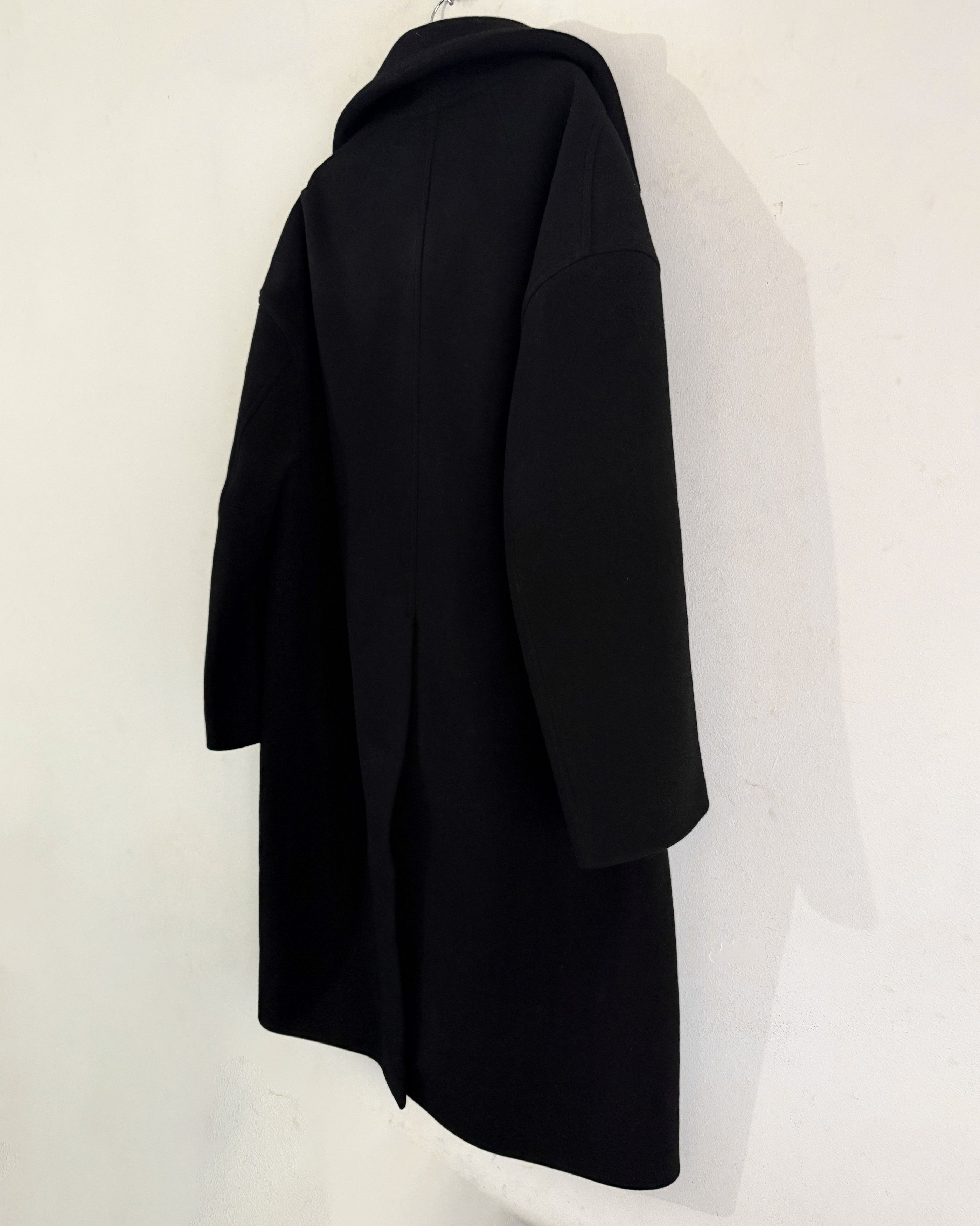Rick Owens Runway FW25 Dracucollar Oversize Coat Size US M / EU 48-50 / 2 - 9 Thumbnail