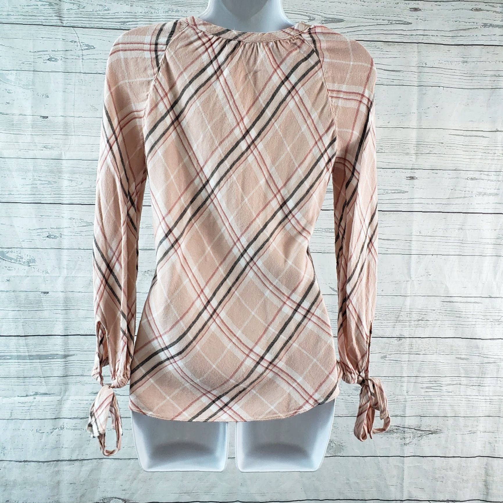 White House Black Market White House Black Market Womens Top 2 Pink Plaid 3/4 Sleeve Blouse Size XS / US 0-2 / IT 36-38 - 4 Thumbnail
