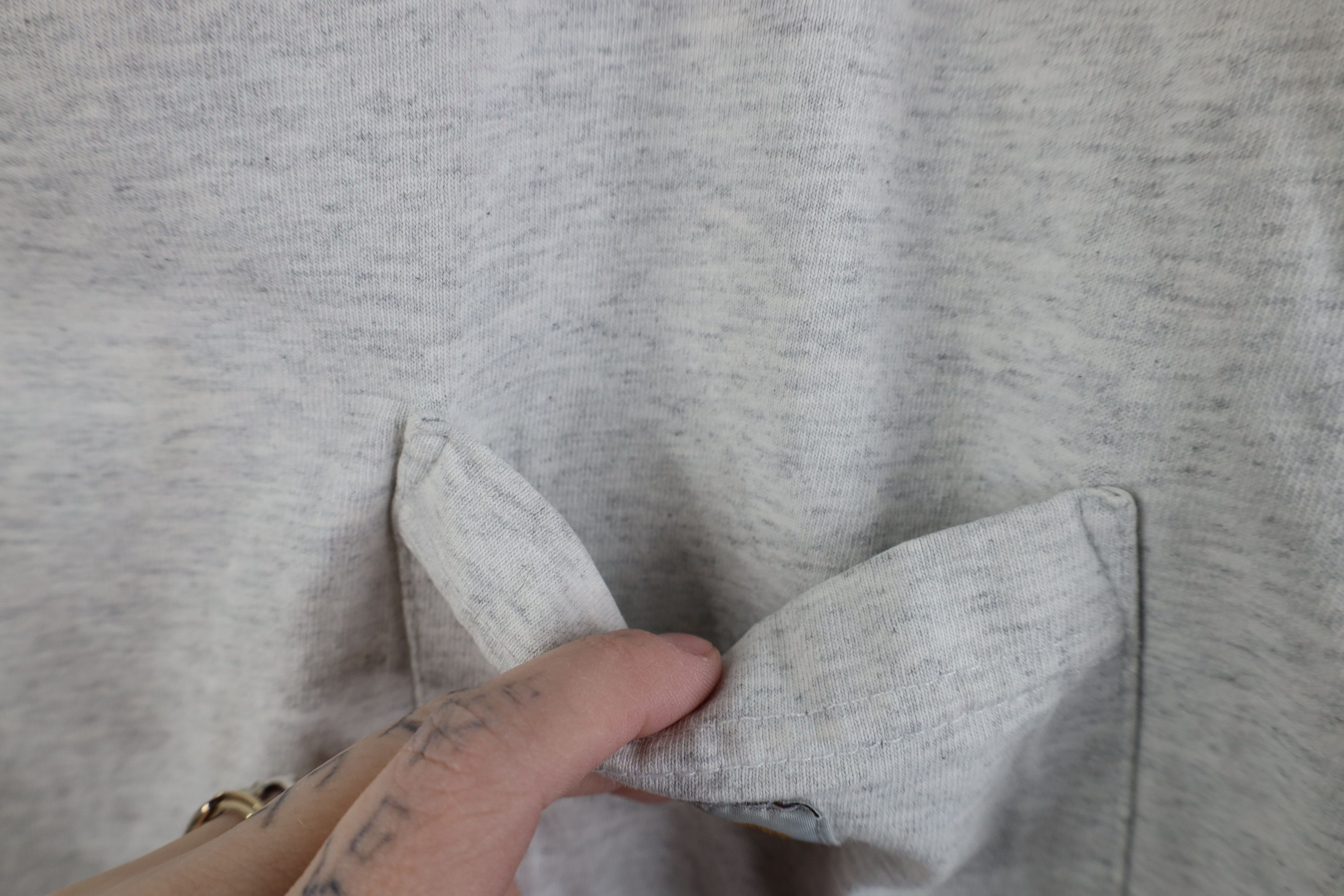 Carhartt Vintage Y2K Carhartt Long Sleeve T-Shirt Heather Gray Pocket Size US XL / EU 56 / 4 - 5 Thumbnail