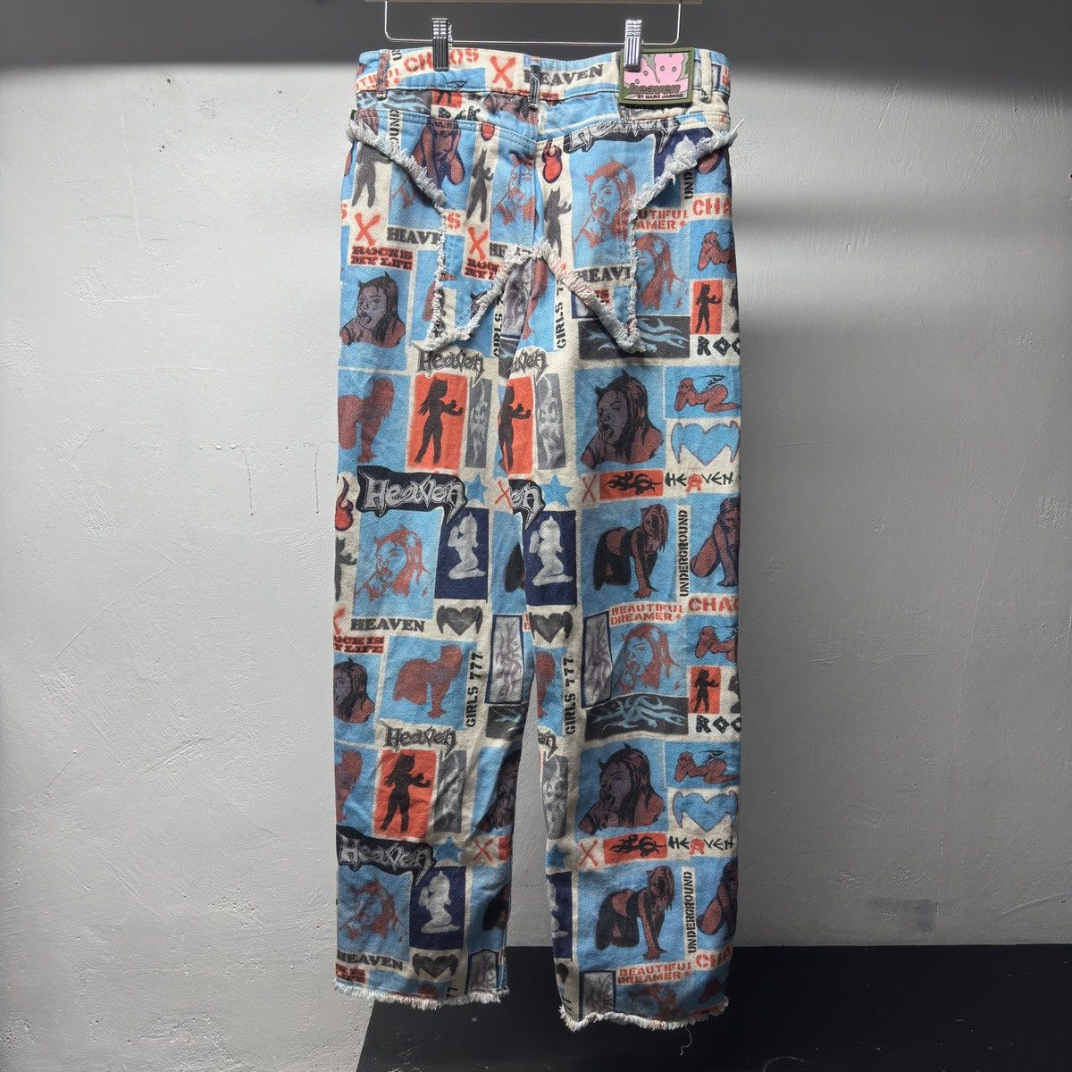 Heaven by Marc Jacobs Heaven Stencil Jeans Size US 30 / EU 46 - 2 Thumbnail