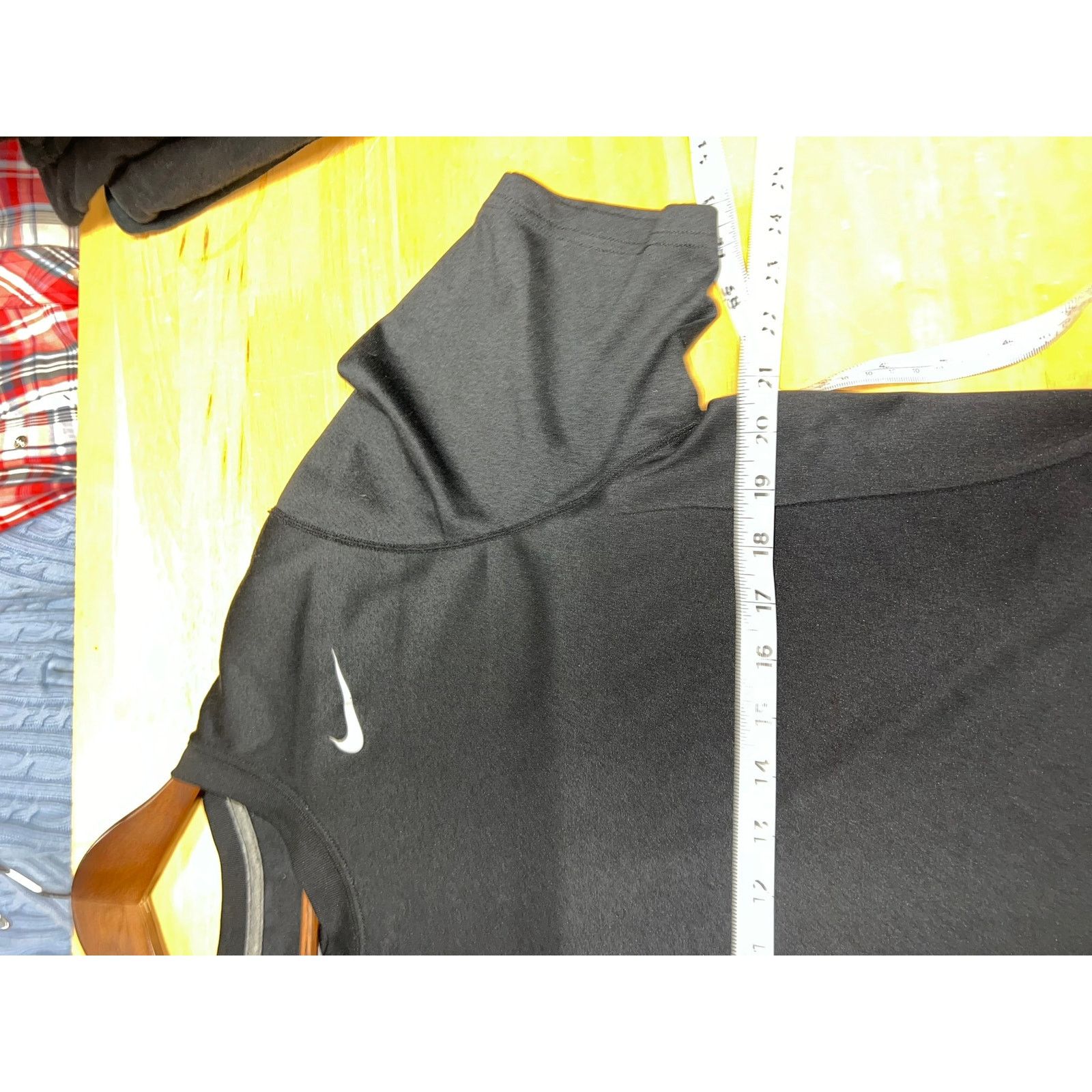 Nike Nike Dri Fit Black Shirt Mens Medium Activewear Active Top M Size US M / EU 48-50 / 2 - 7 Thumbnail