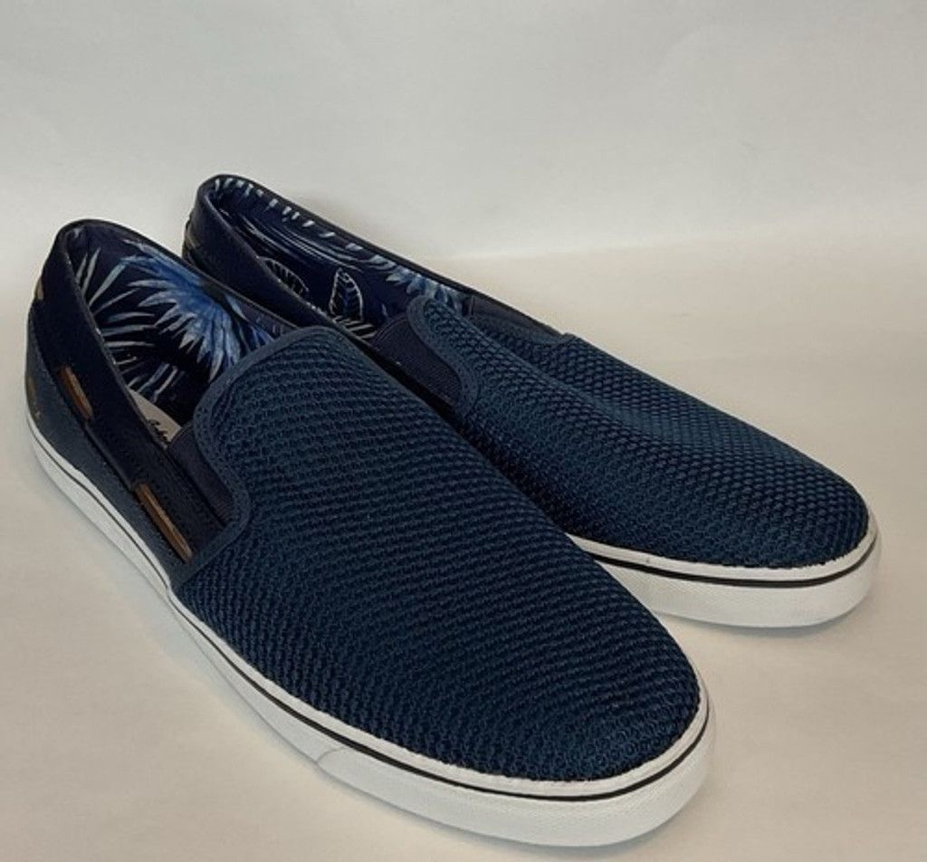 Tommy Bahama Tommy Bahama Slip On Mesh Beach Casual Sneakers Men Size 14D Size US 14 / EU 47 - 8 Thumbnail