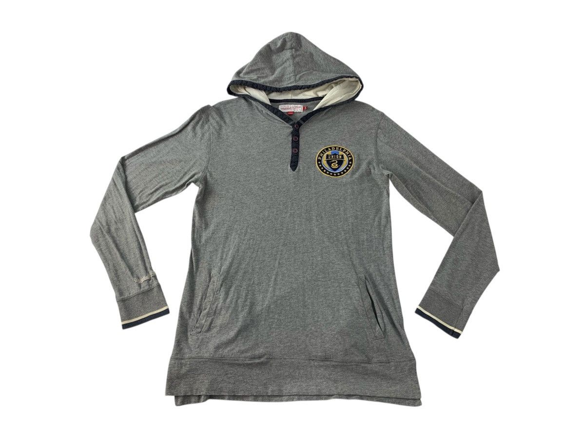Mitchell & Ness Mitchell & Ness Pullover Hoodies Unisex Henley Neck Size M / US 6-8 / IT 42-44 - 1 Thumbnail