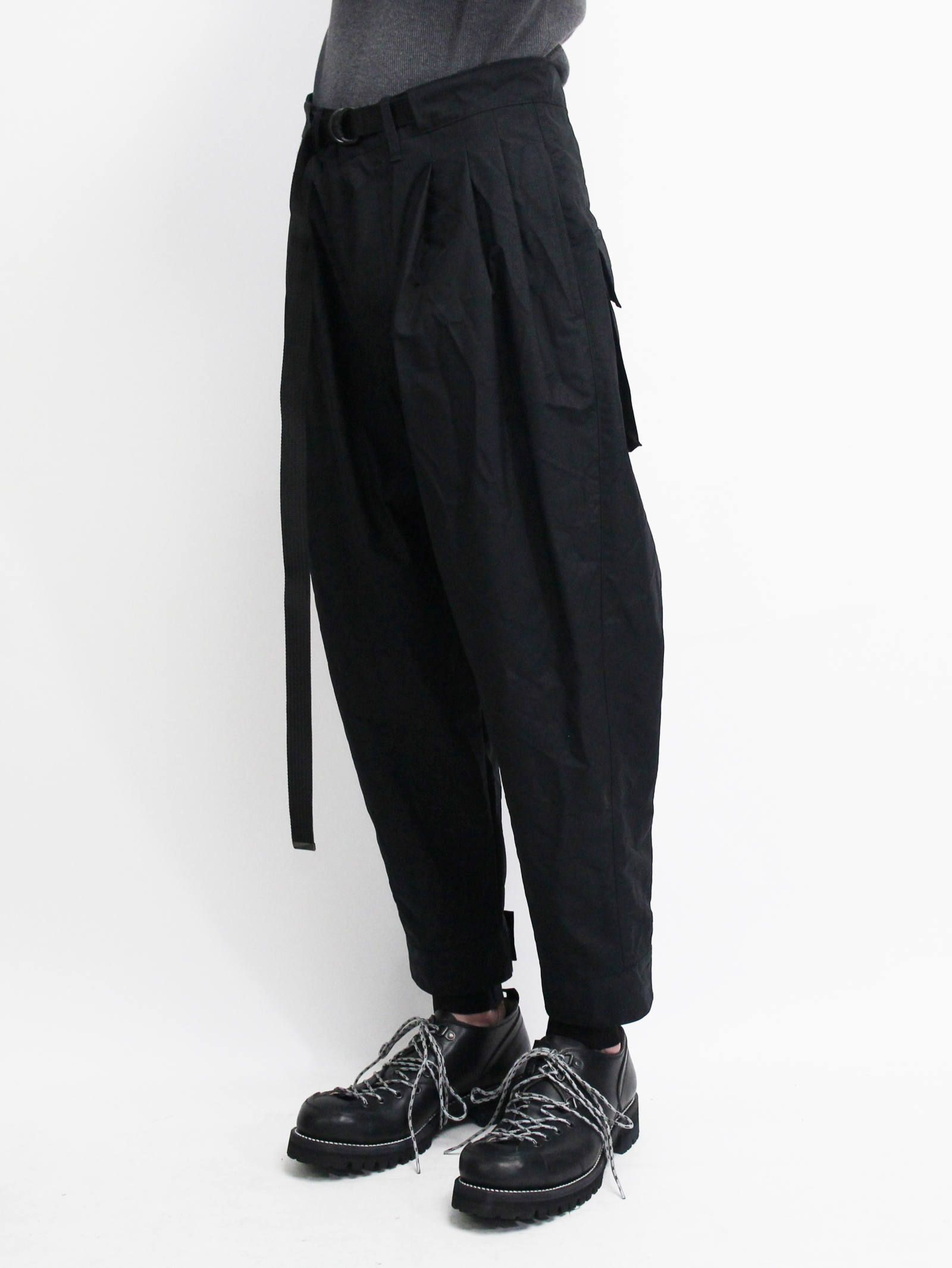 The Viridi-anne Backzip pants JP 2 fits 30-32 Size US 31 - 10 Thumbnail