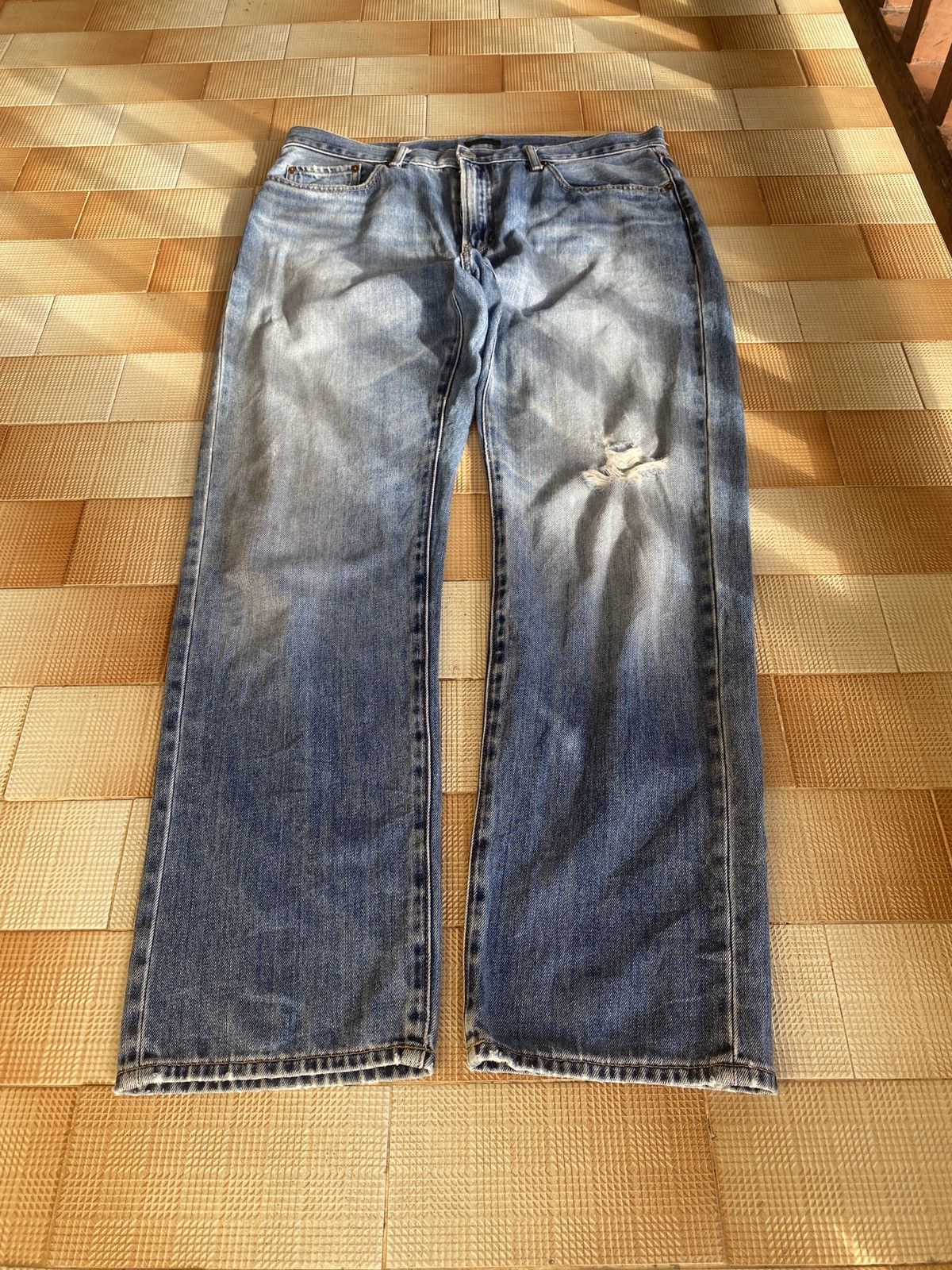 Jun Takahashi × Uniqlo Vintage uniqlo x juntakahashi straight cut denim Size US 35 - 1 Thumbnail