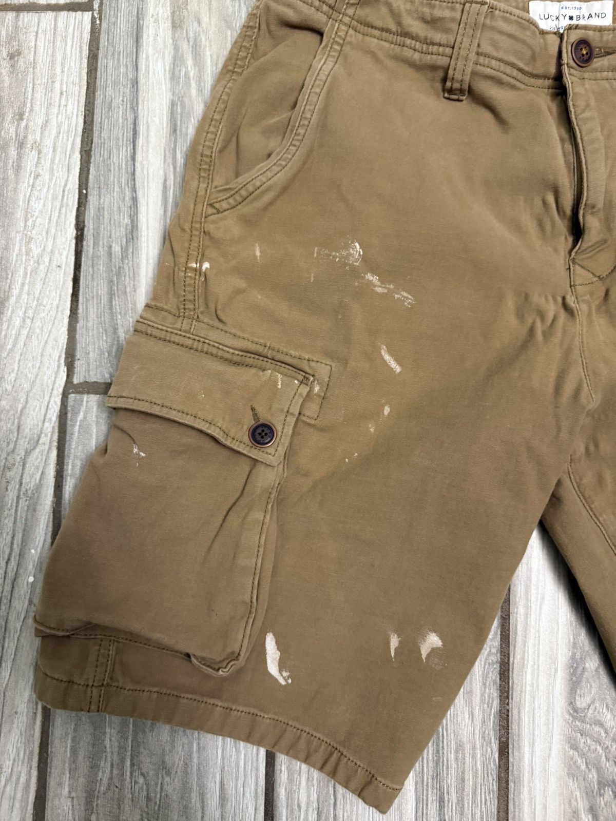 Lucky Brand Lucky Brand Men’s Cargo Shorts Size 33 Size US 33 - 2 Thumbnail