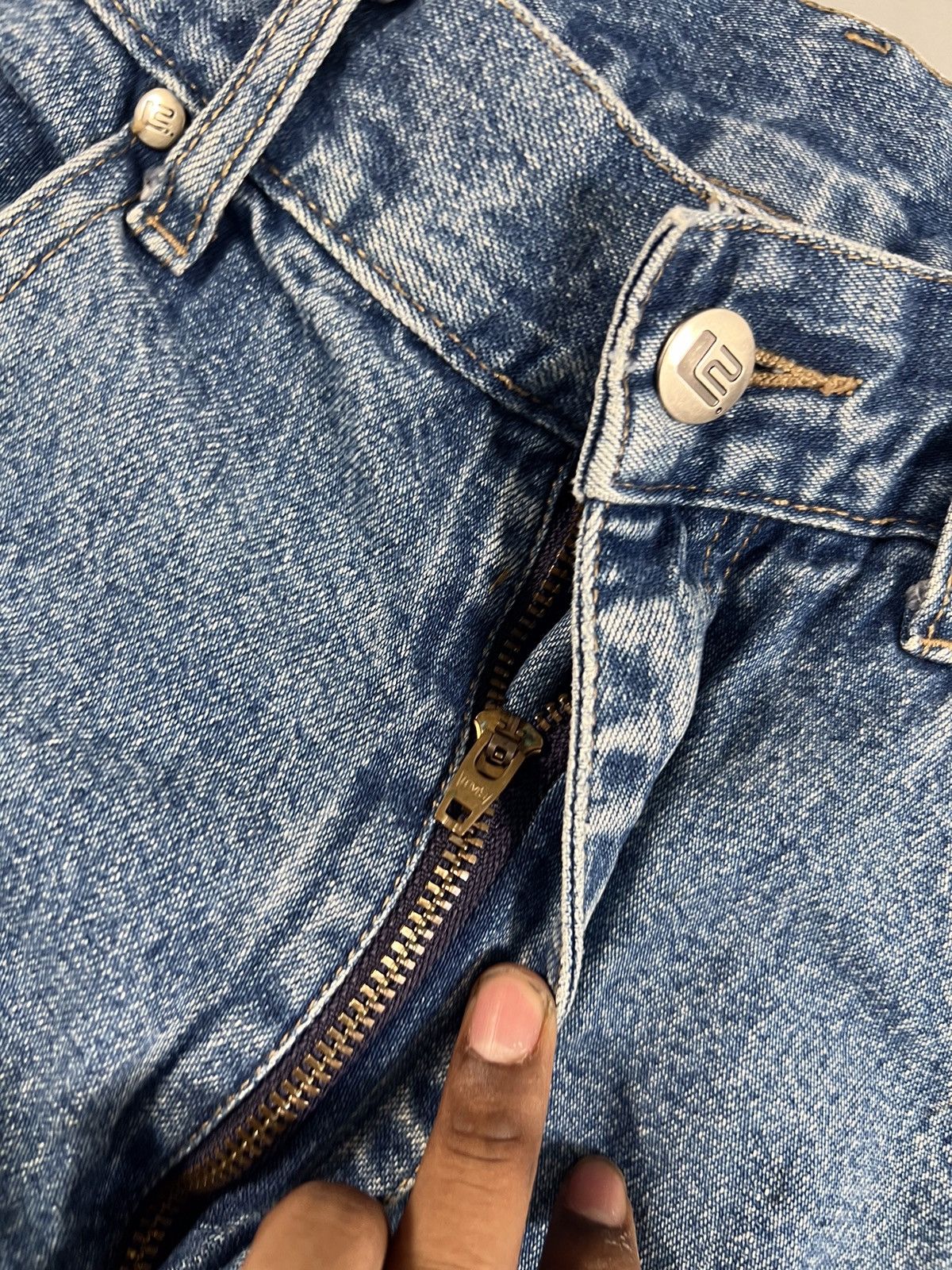 Levi's Vintage Levi’s 00s L2 baggy fit denim Size US 30 / EU 46 - 6 Thumbnail